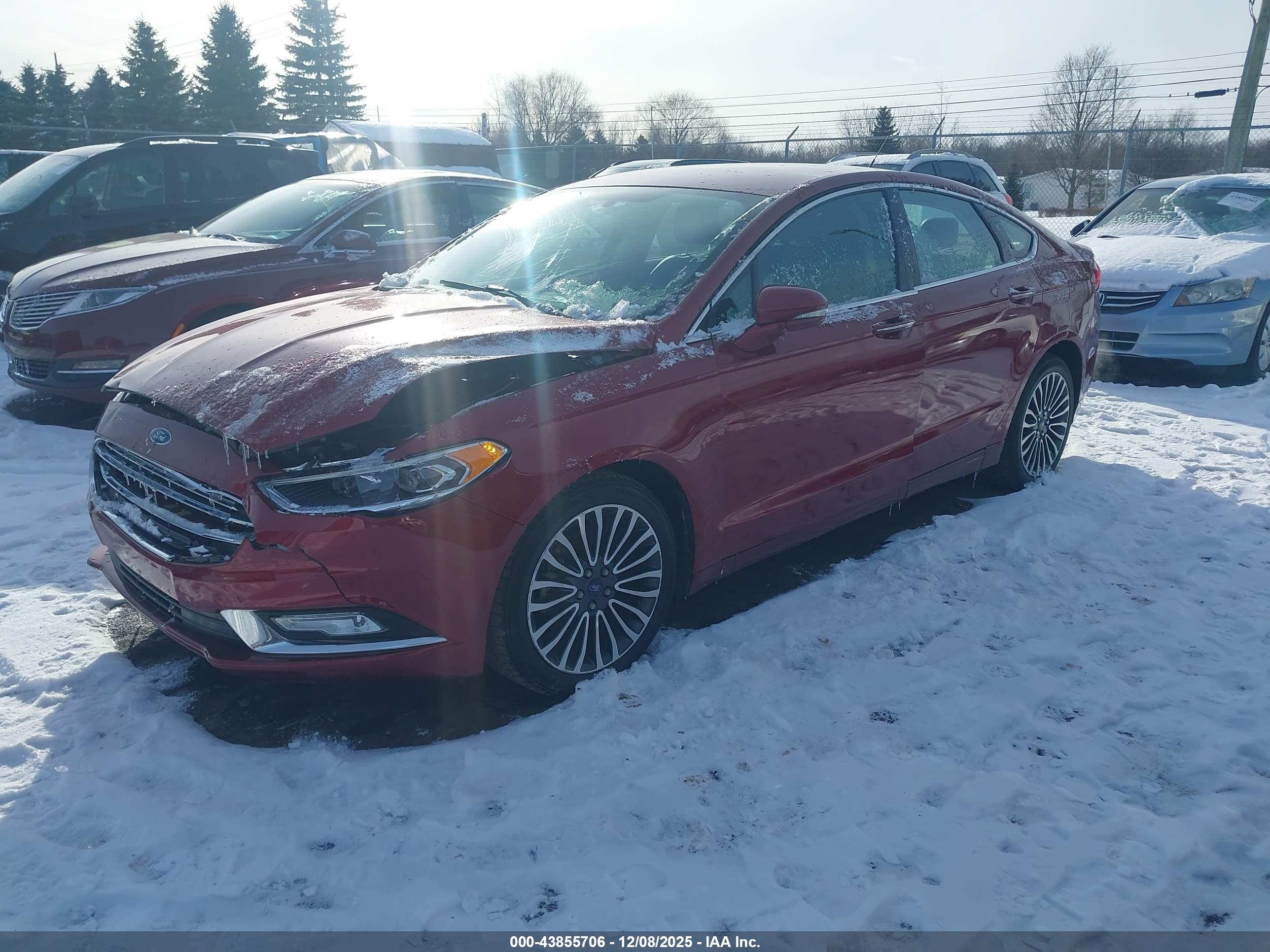 FORD FUSION image 2