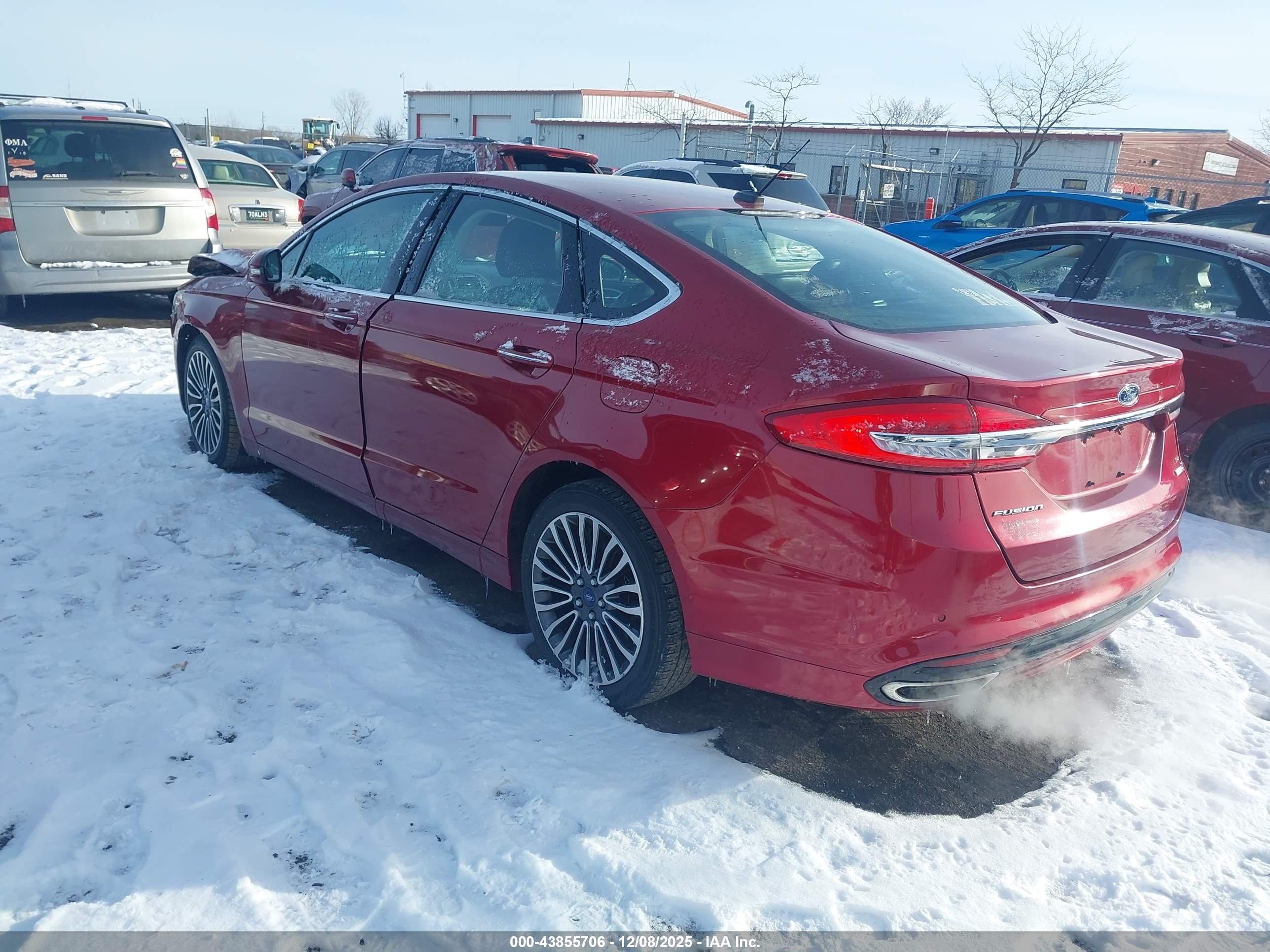 FORD FUSION image 3