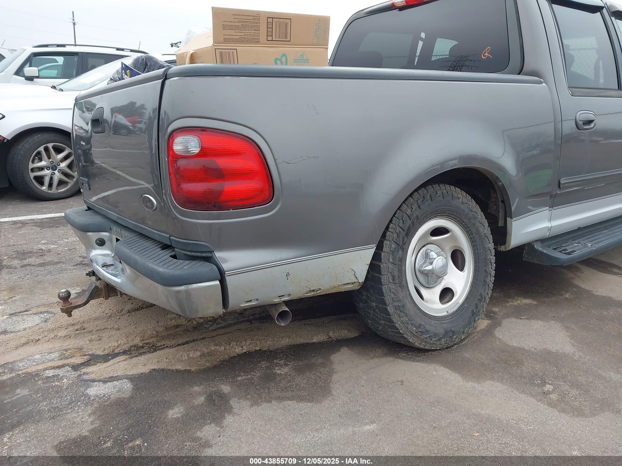FORD F-150 image 4