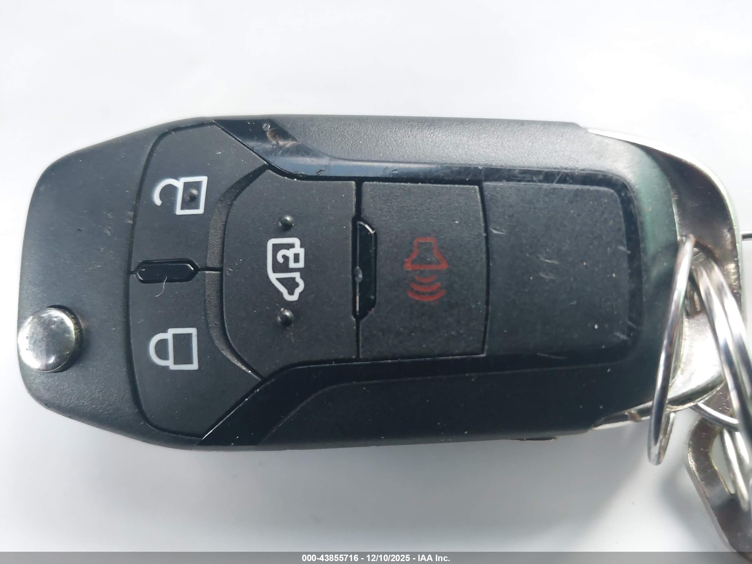 FORD TRANSIT image 11
