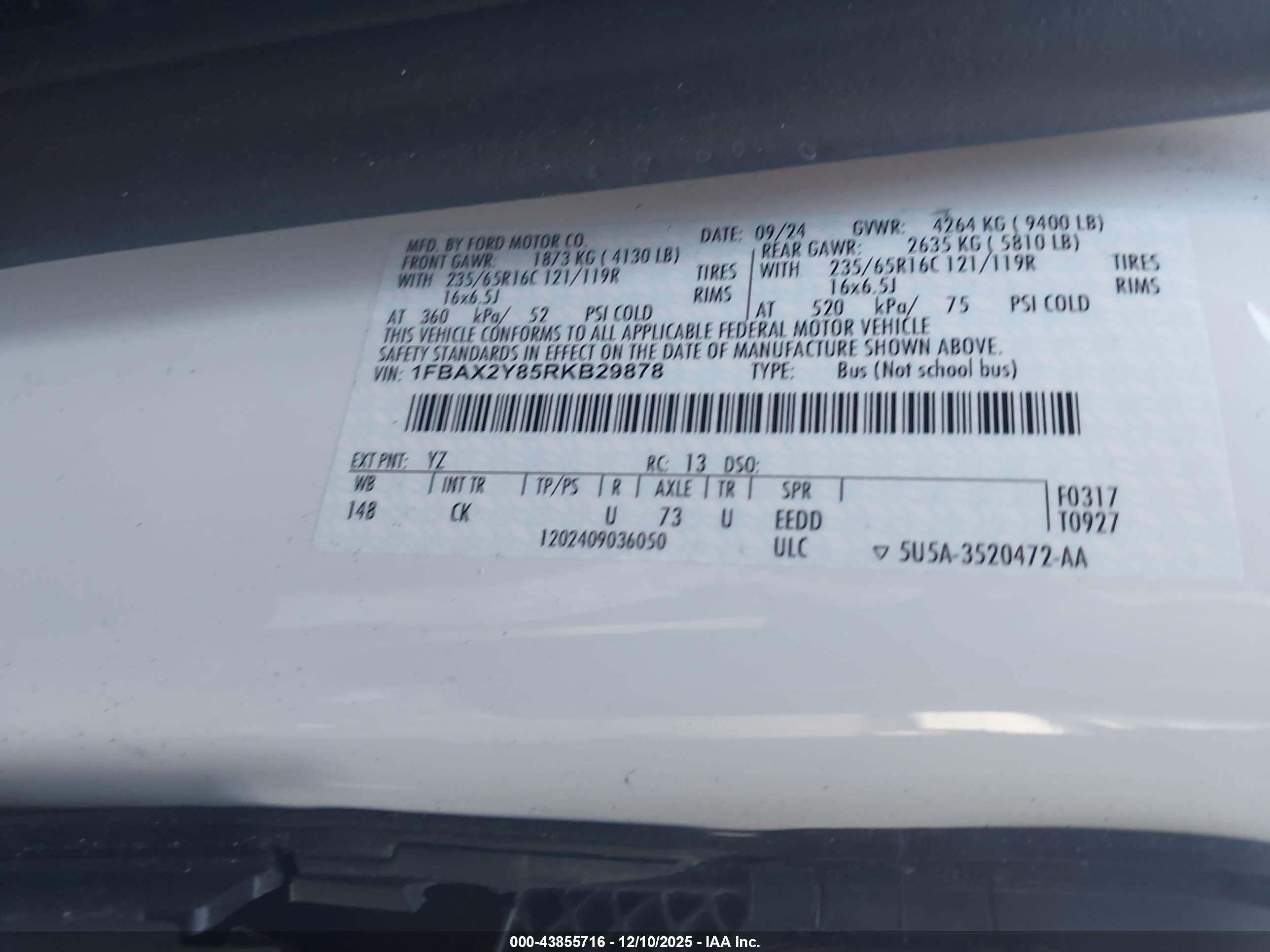FORD TRANSIT image 9