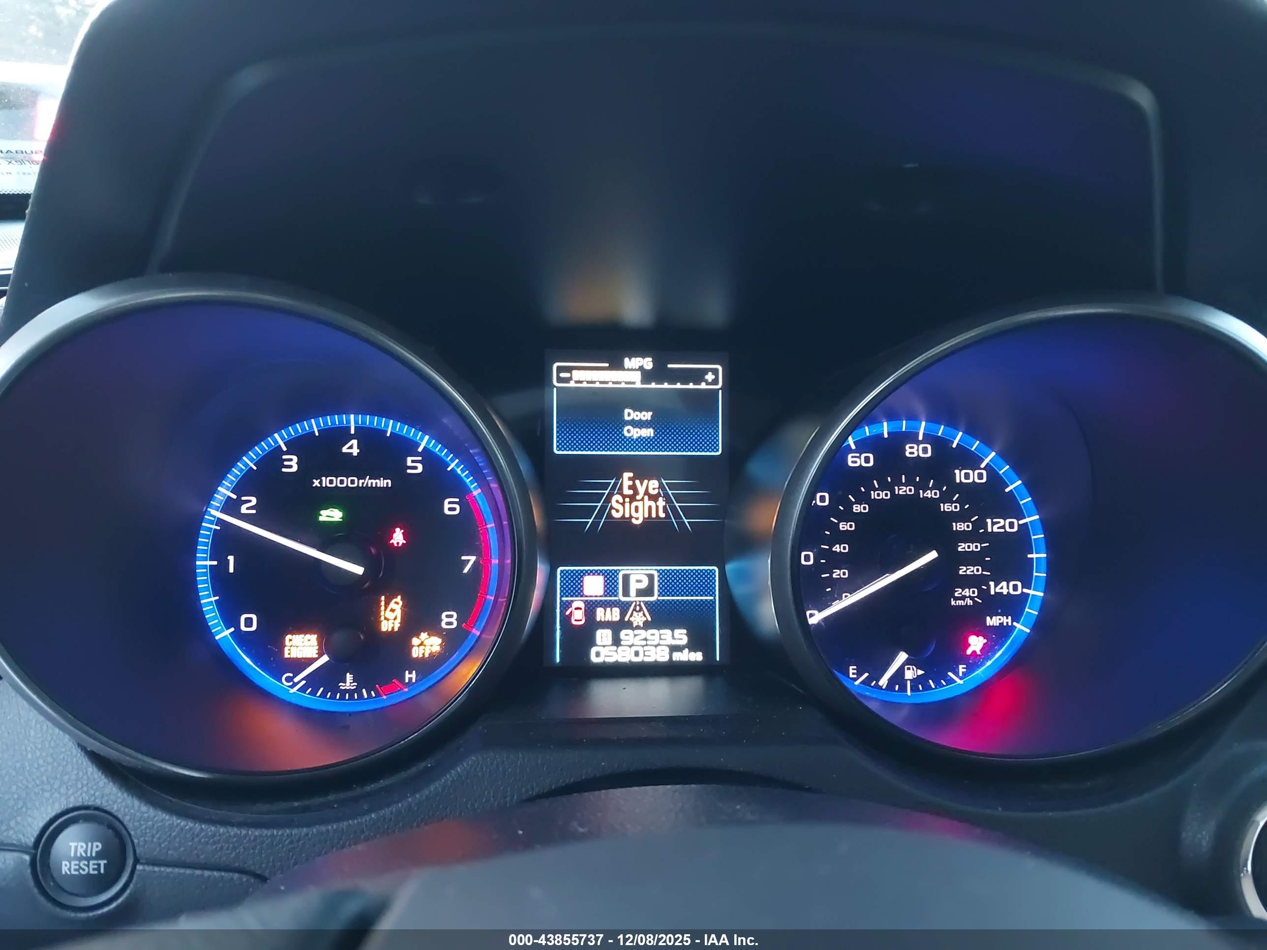 SUBARU OUTBACK image 7