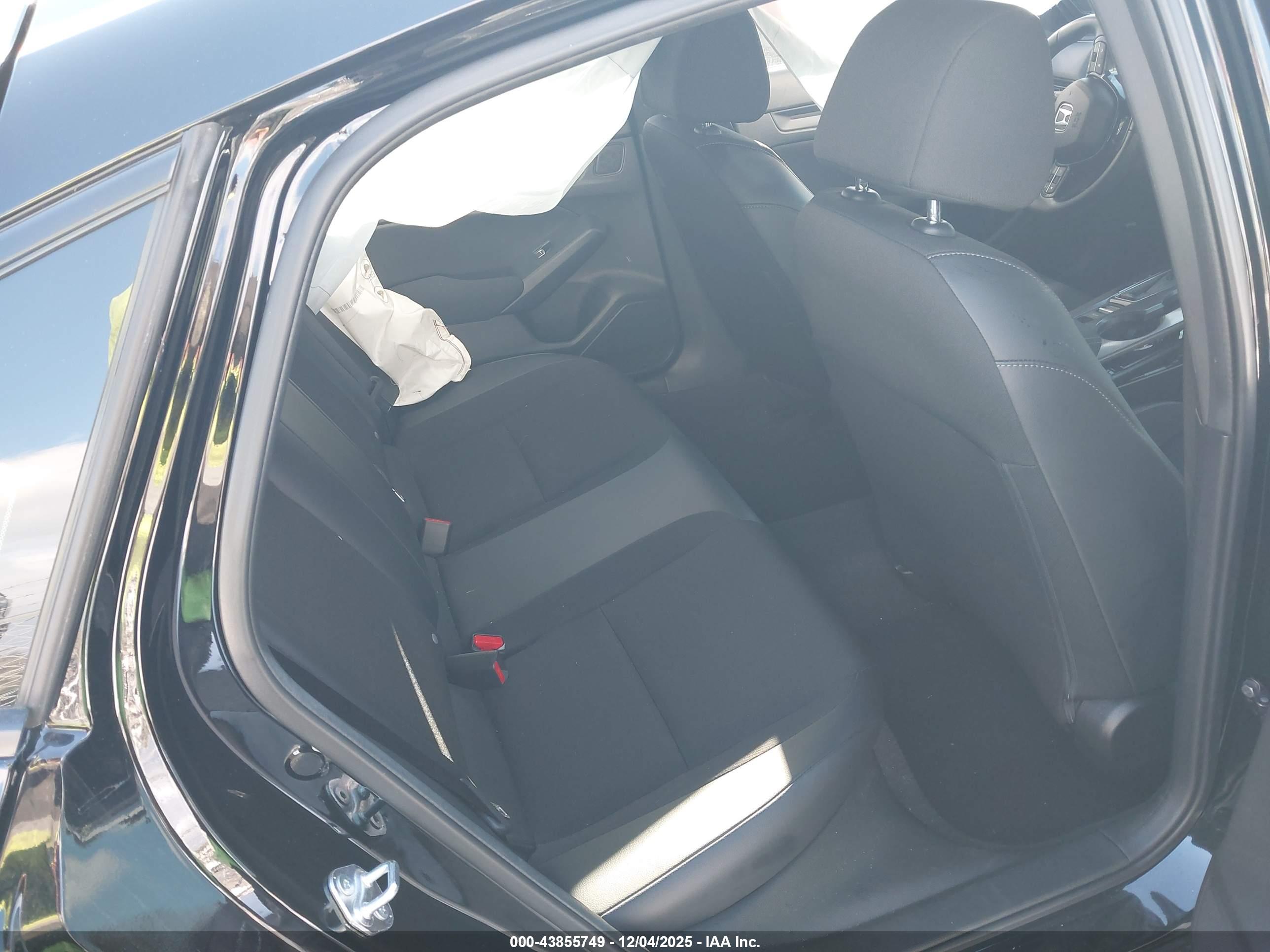 HONDA CIVIC image 8