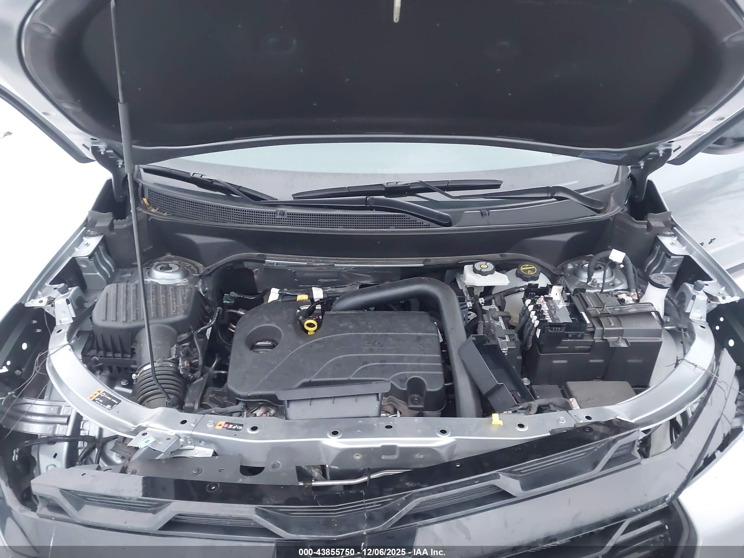 CHEVROLET EQUINOX image 10