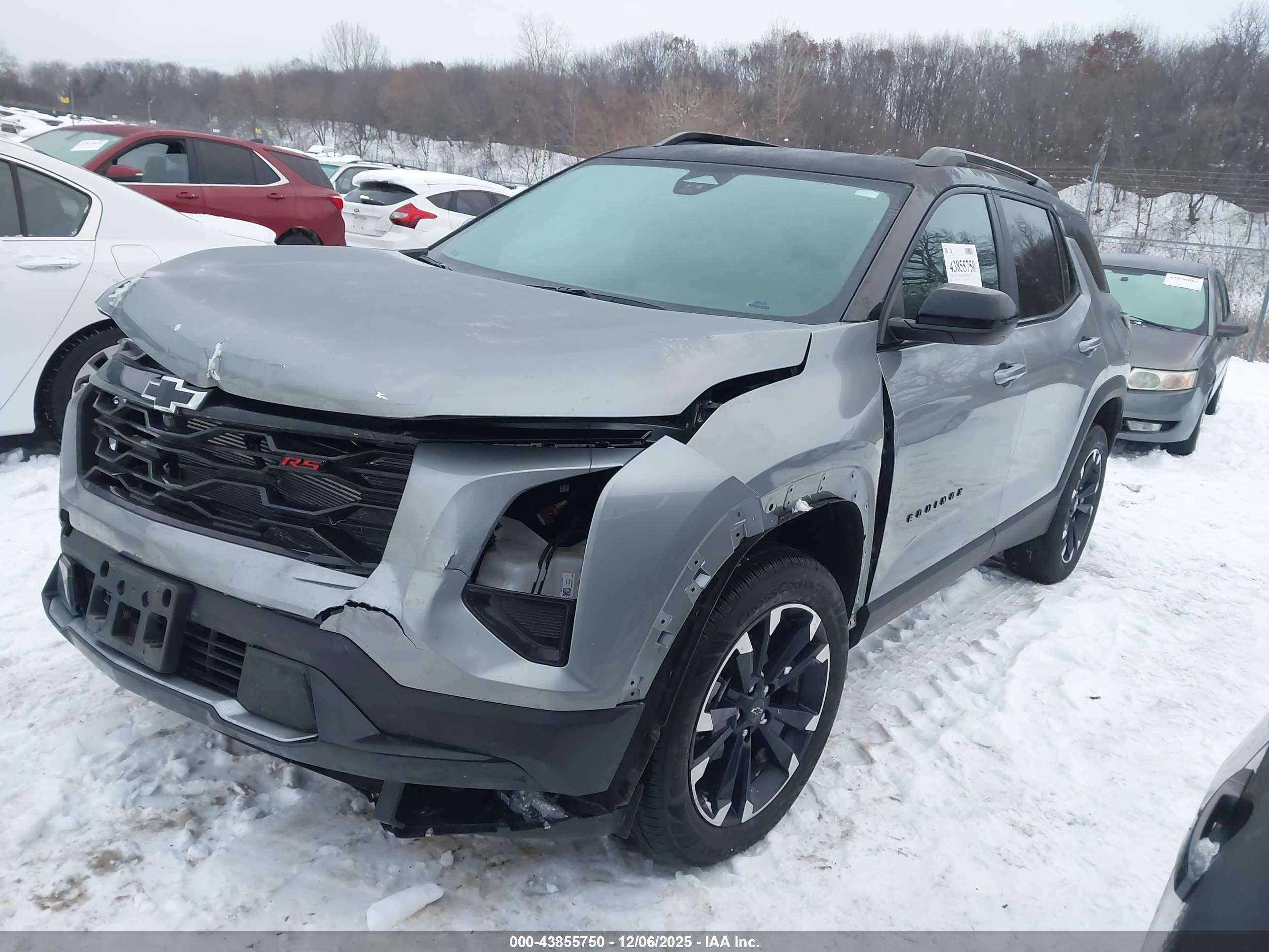 CHEVROLET EQUINOX image 2