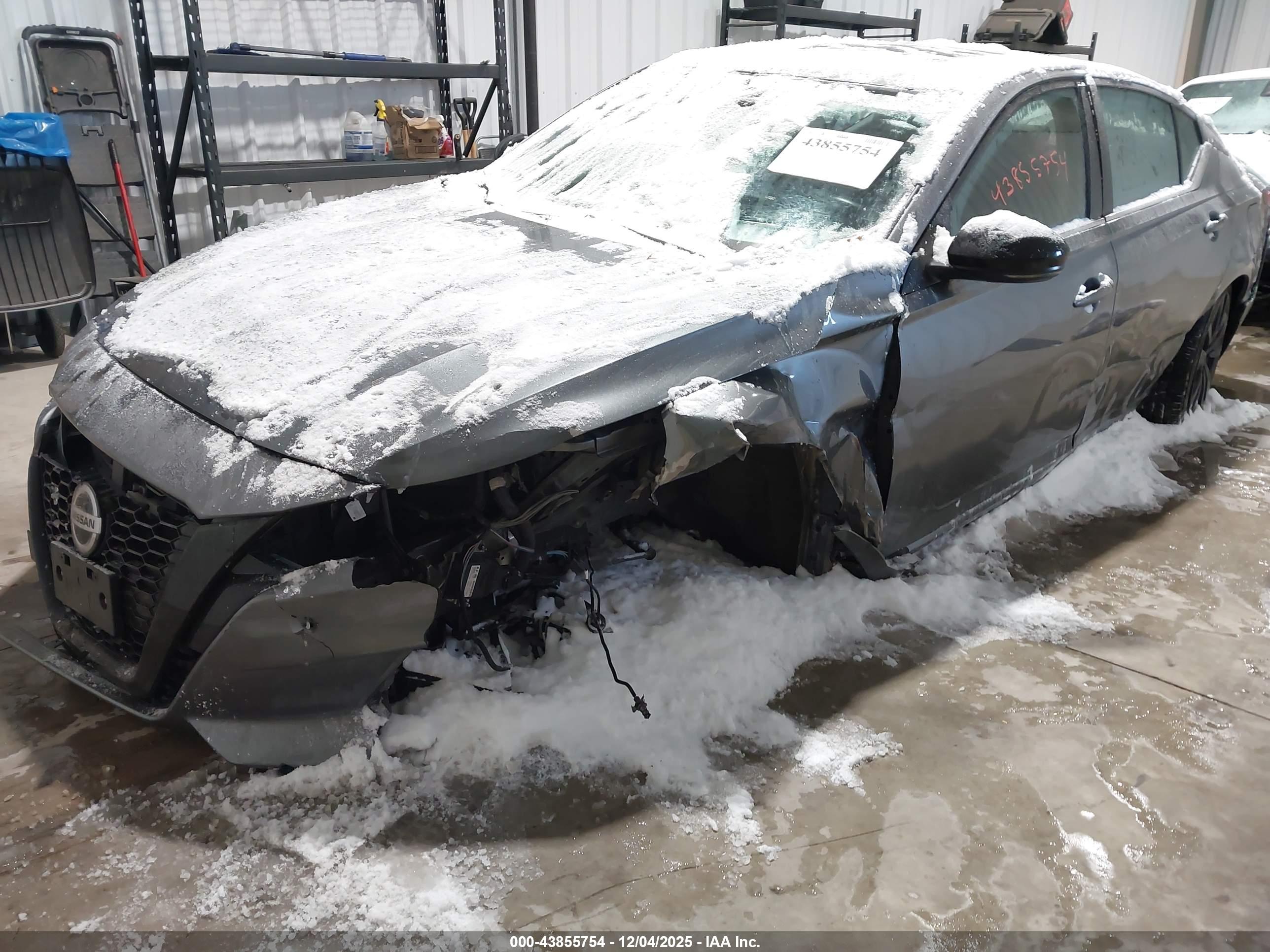 NISSAN ALTIMA image 6