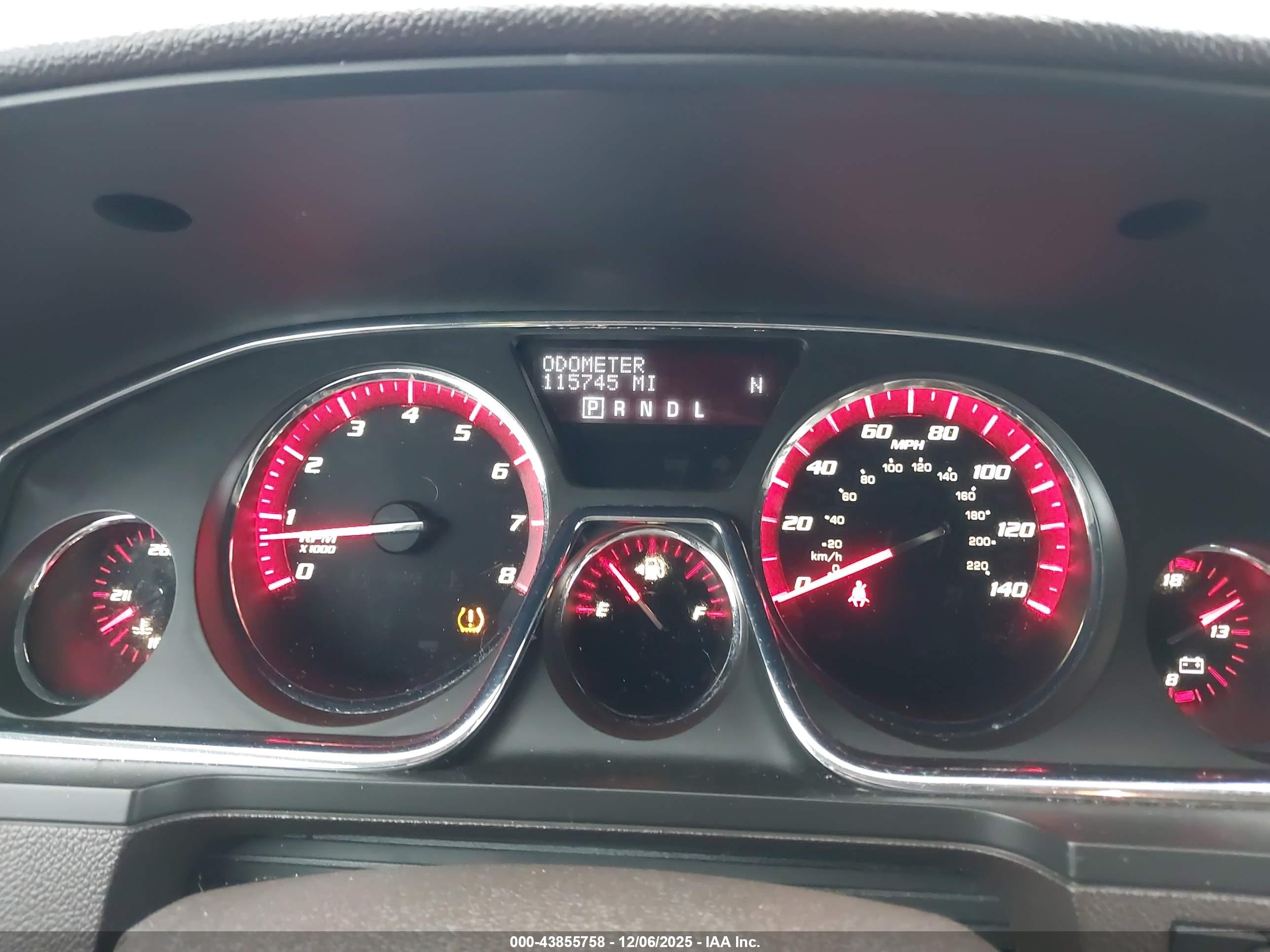GMC ACADIA image 7