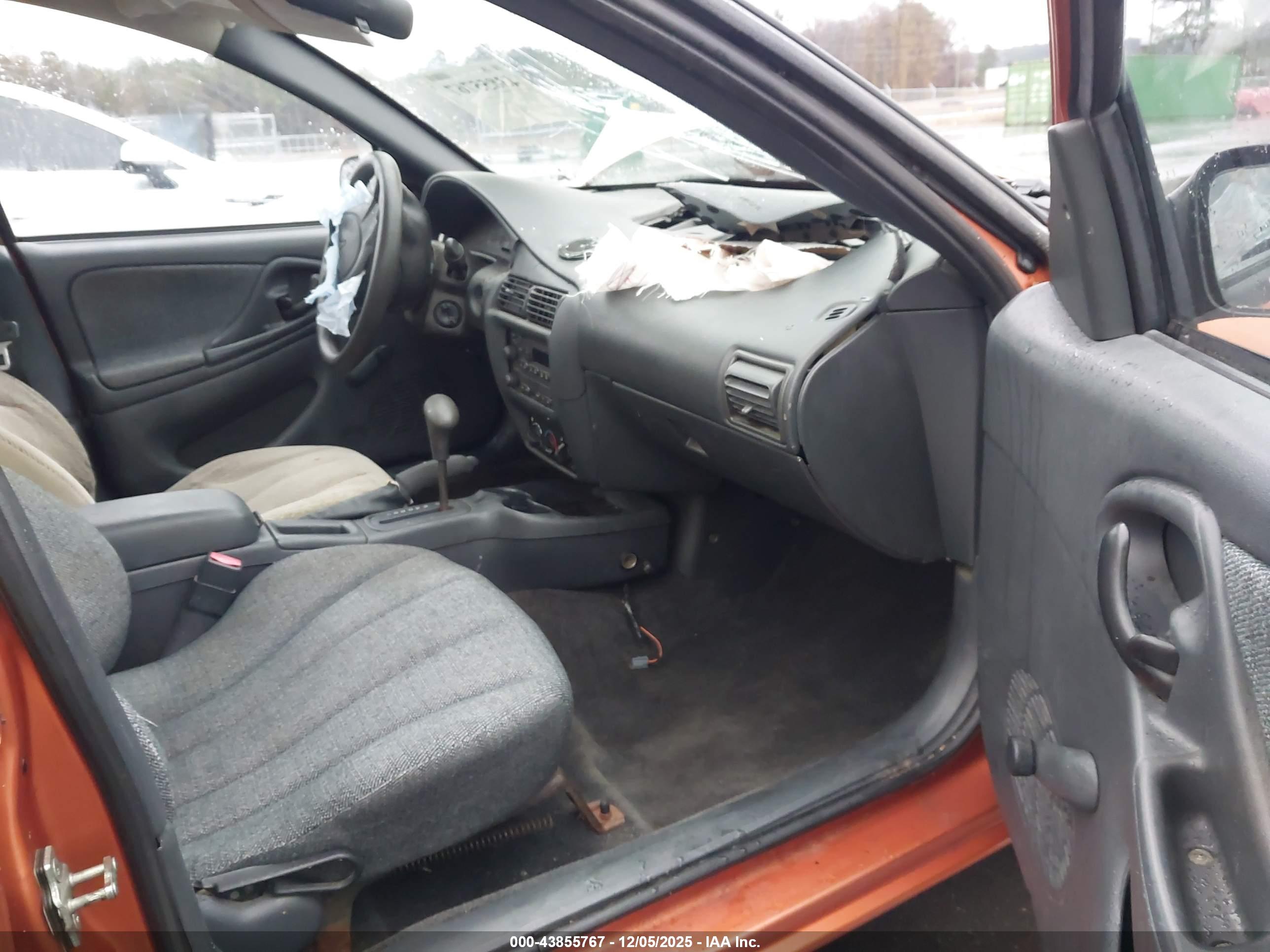 CHEVROLET CAVALIER image 5