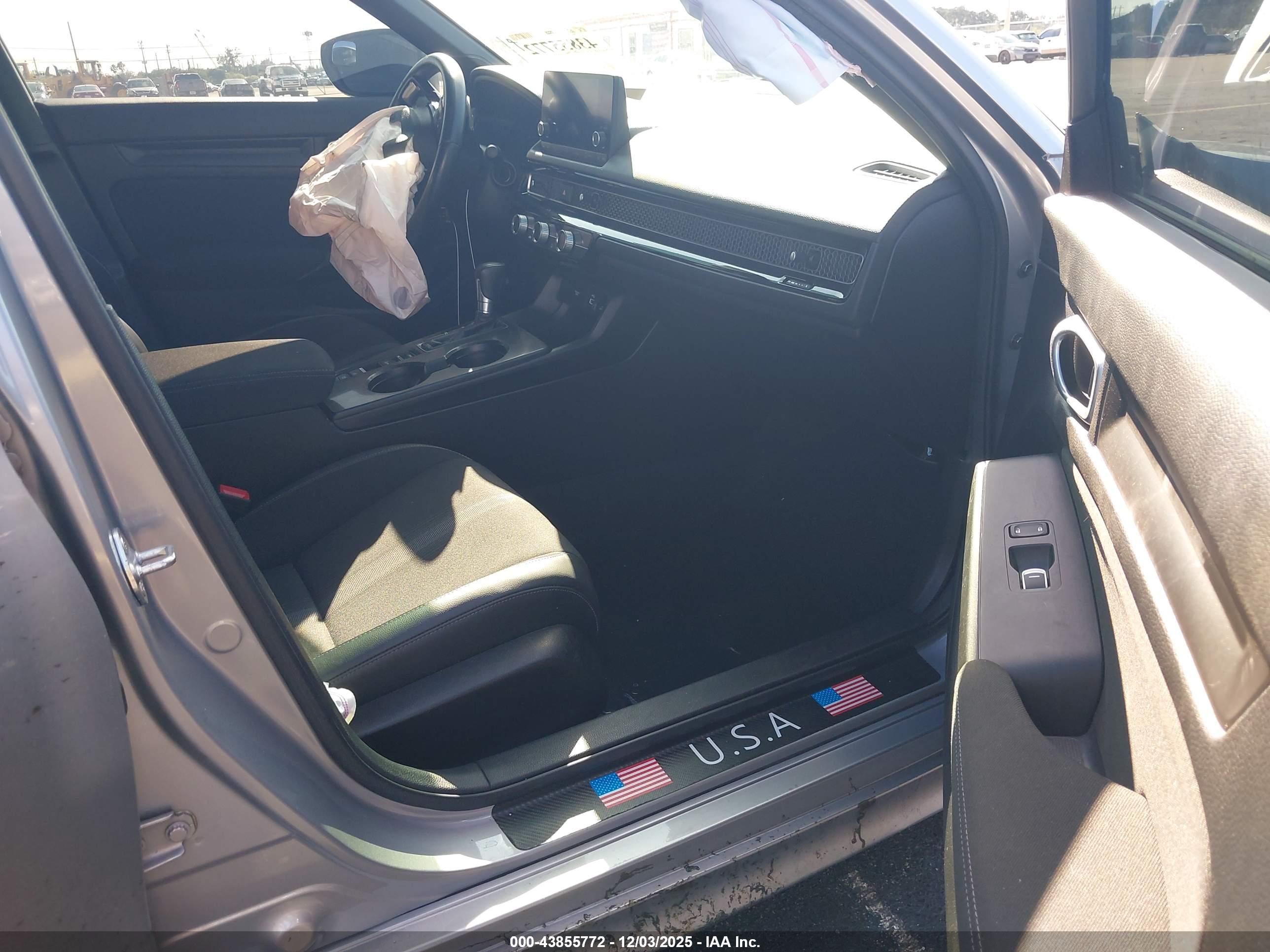 HONDA CIVIC image 5