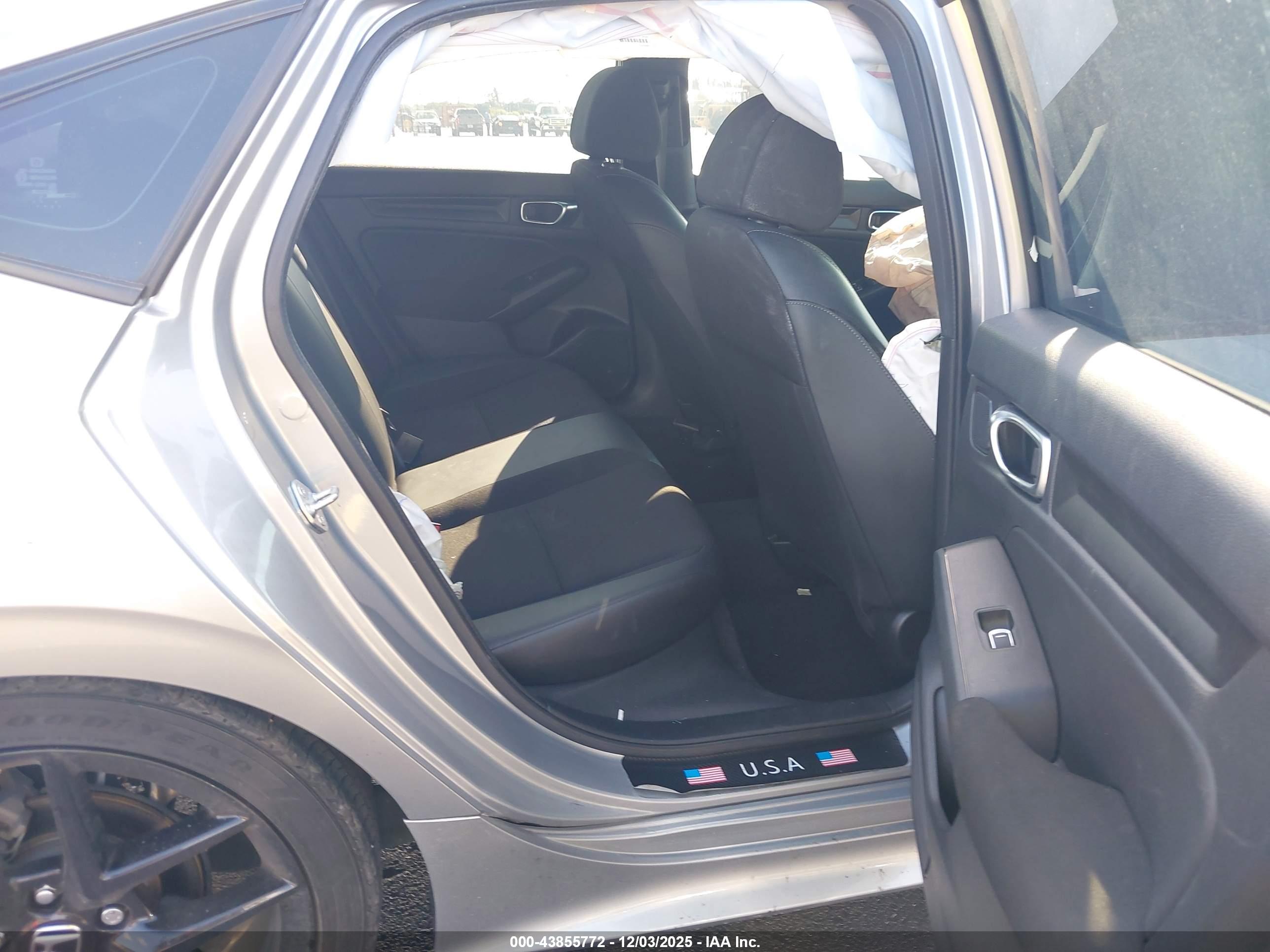 HONDA CIVIC image 8