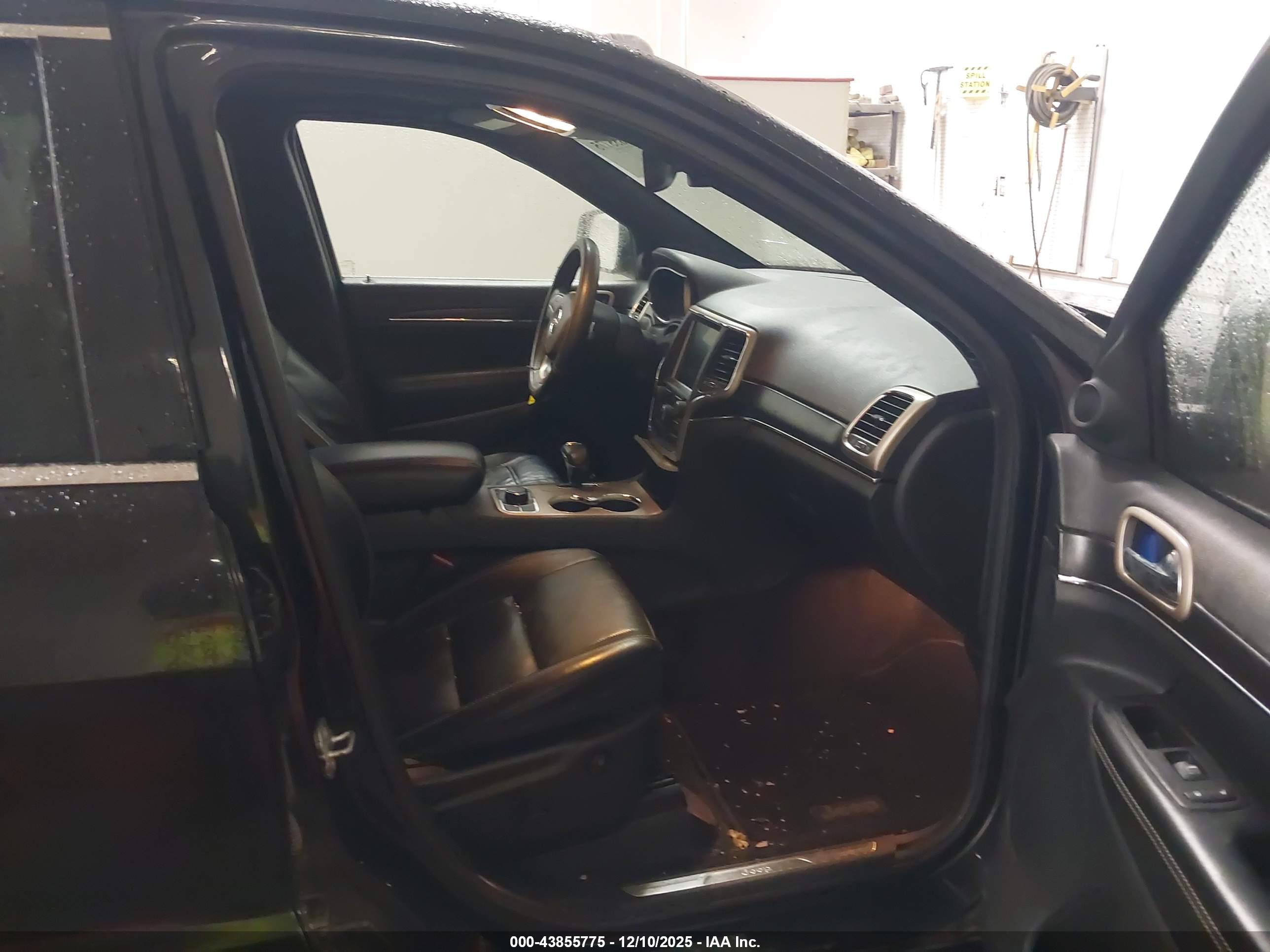JEEP GRAND image 5
