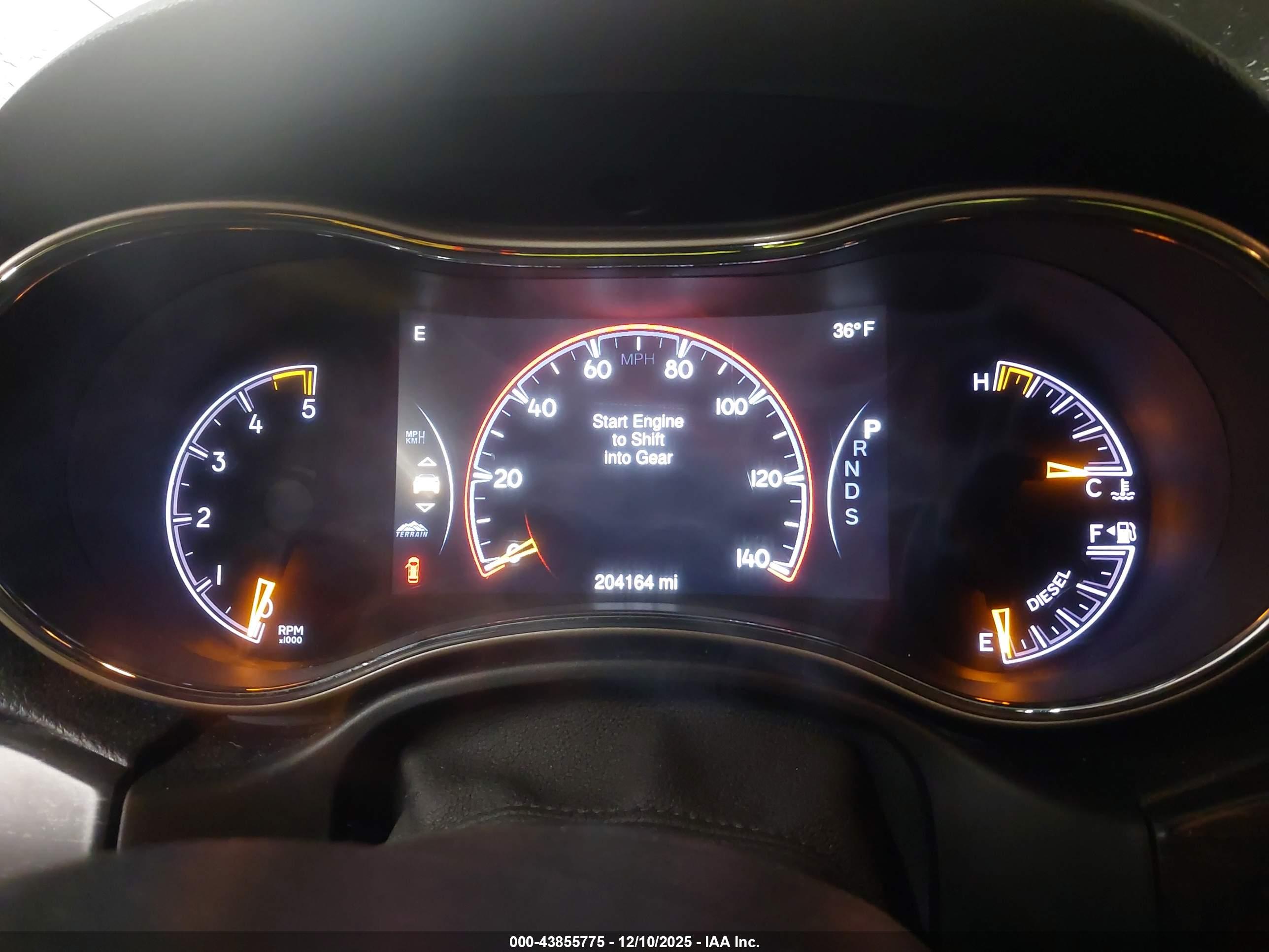 JEEP GRAND image 7