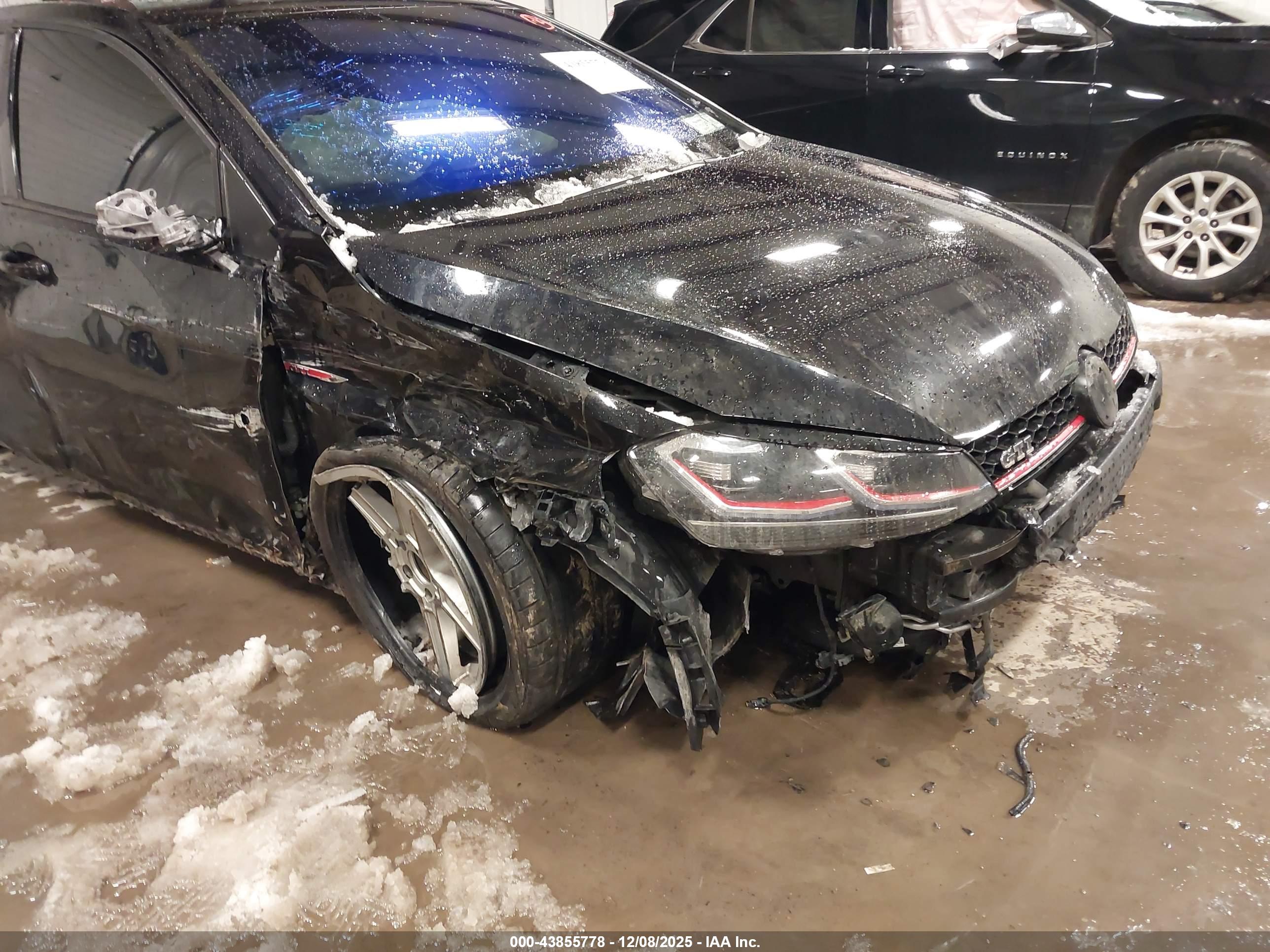 VOLKSWAGEN GOLF image 6