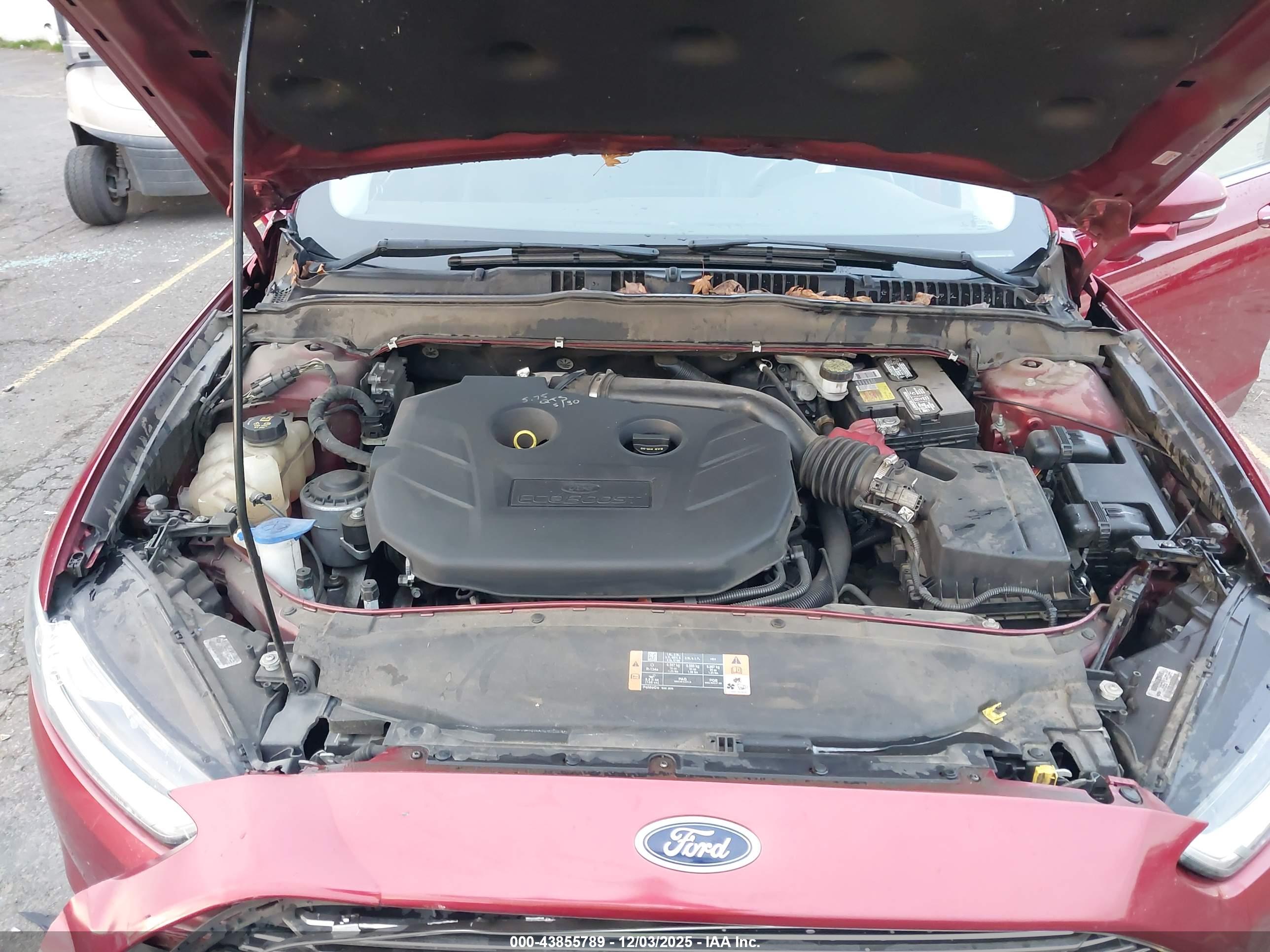 FORD FUSION image 10