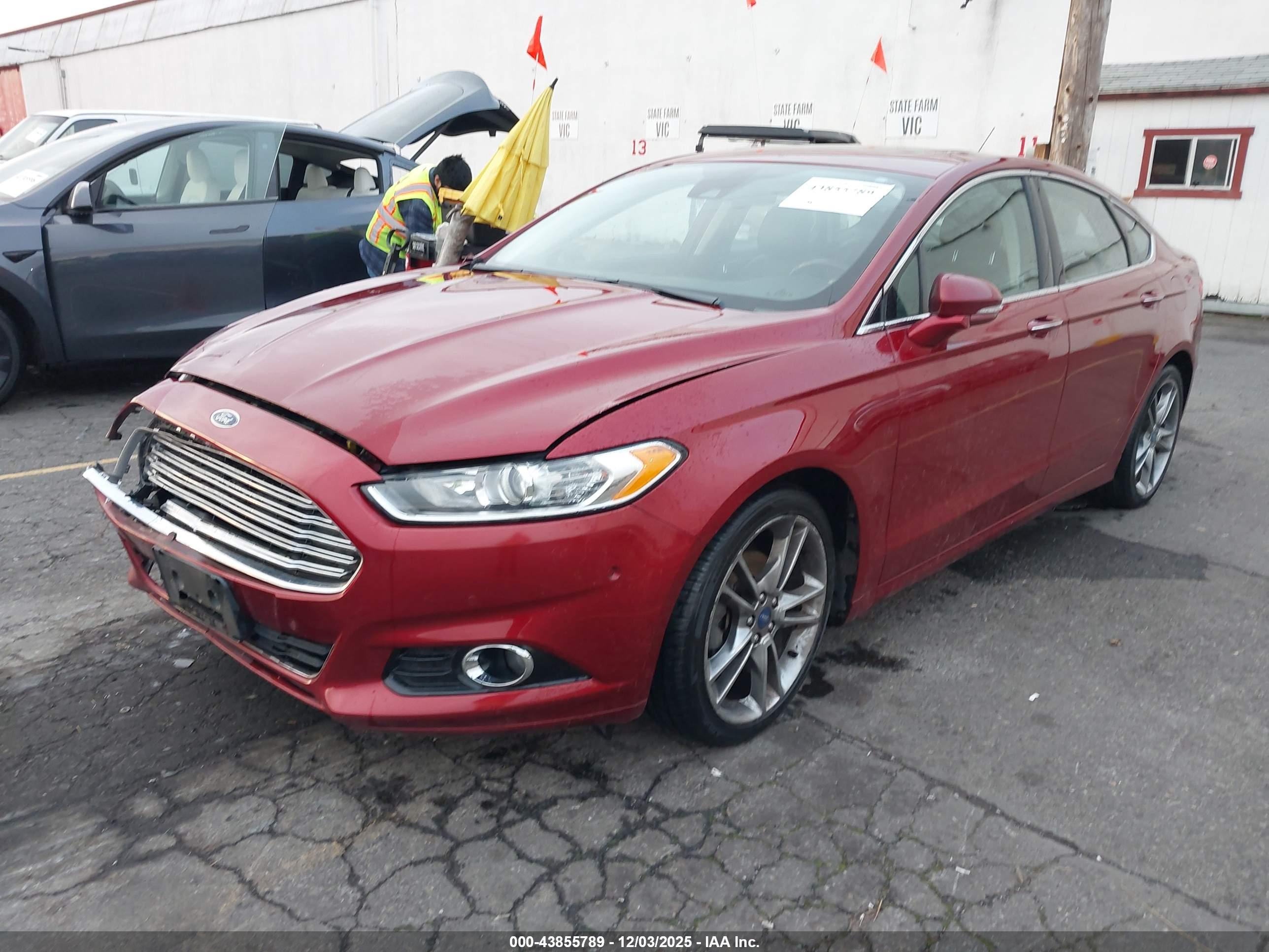 FORD FUSION image 2