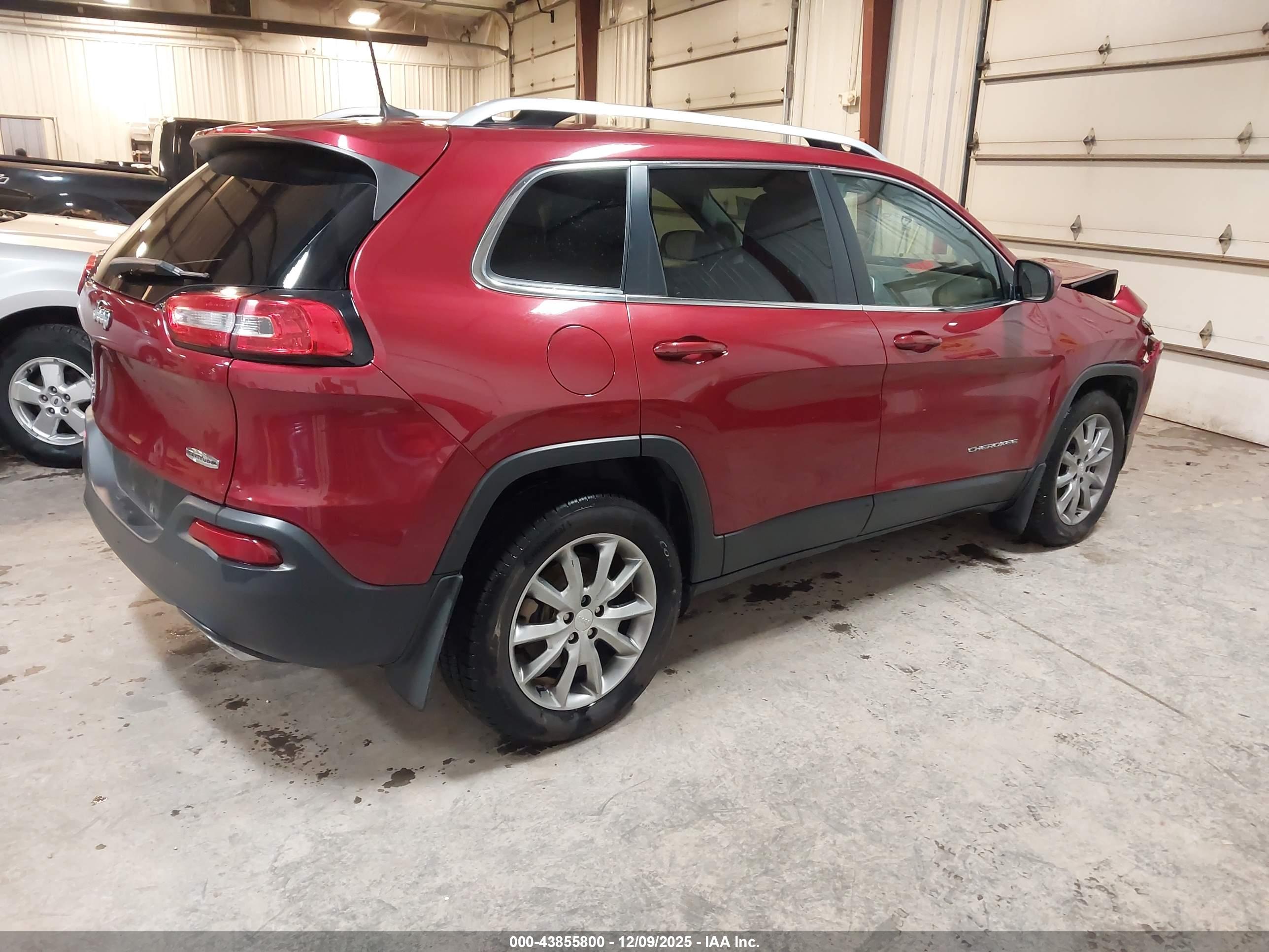 JEEP CHEROKEE image 4