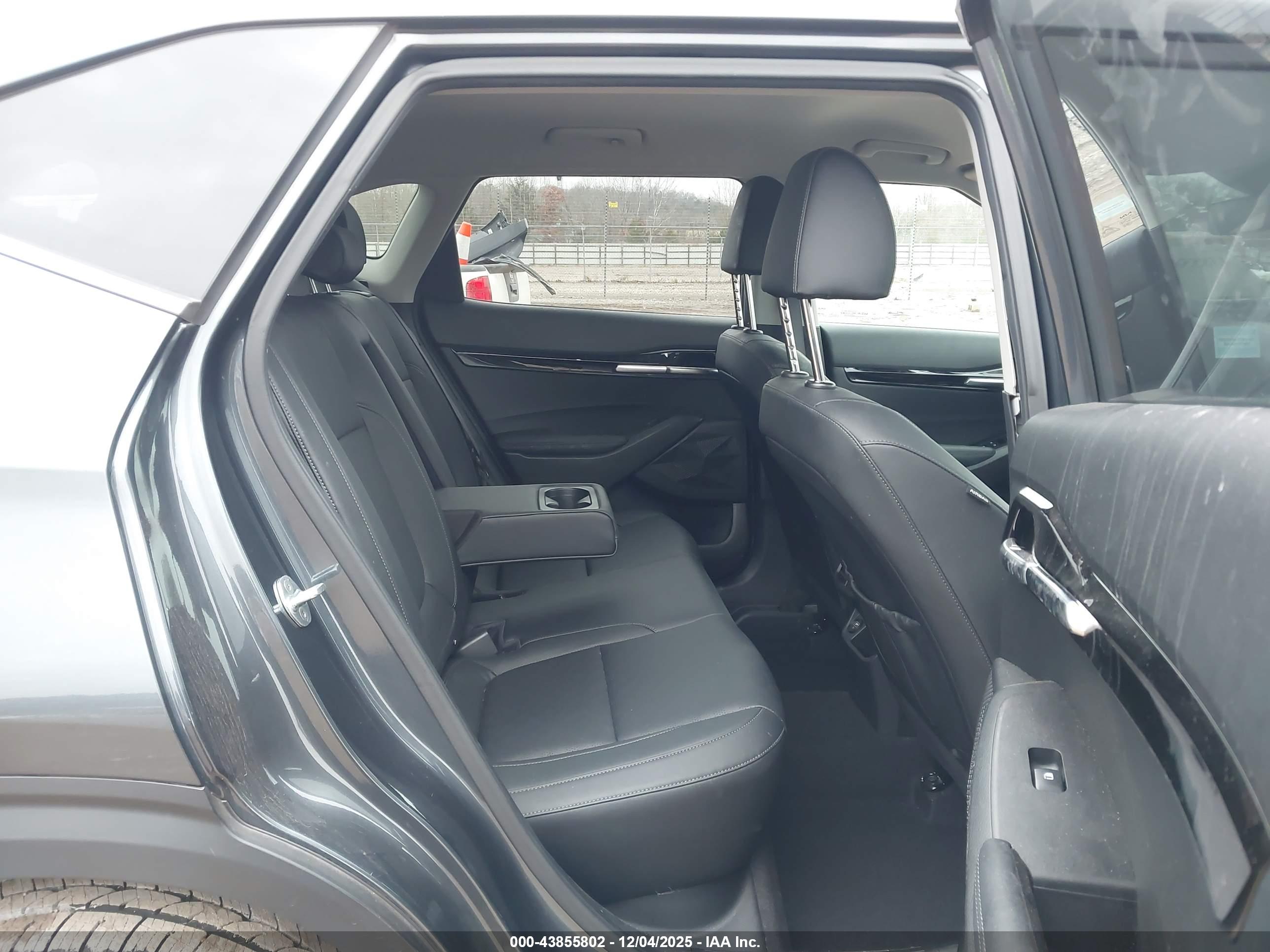 KIA SELTOS image 8