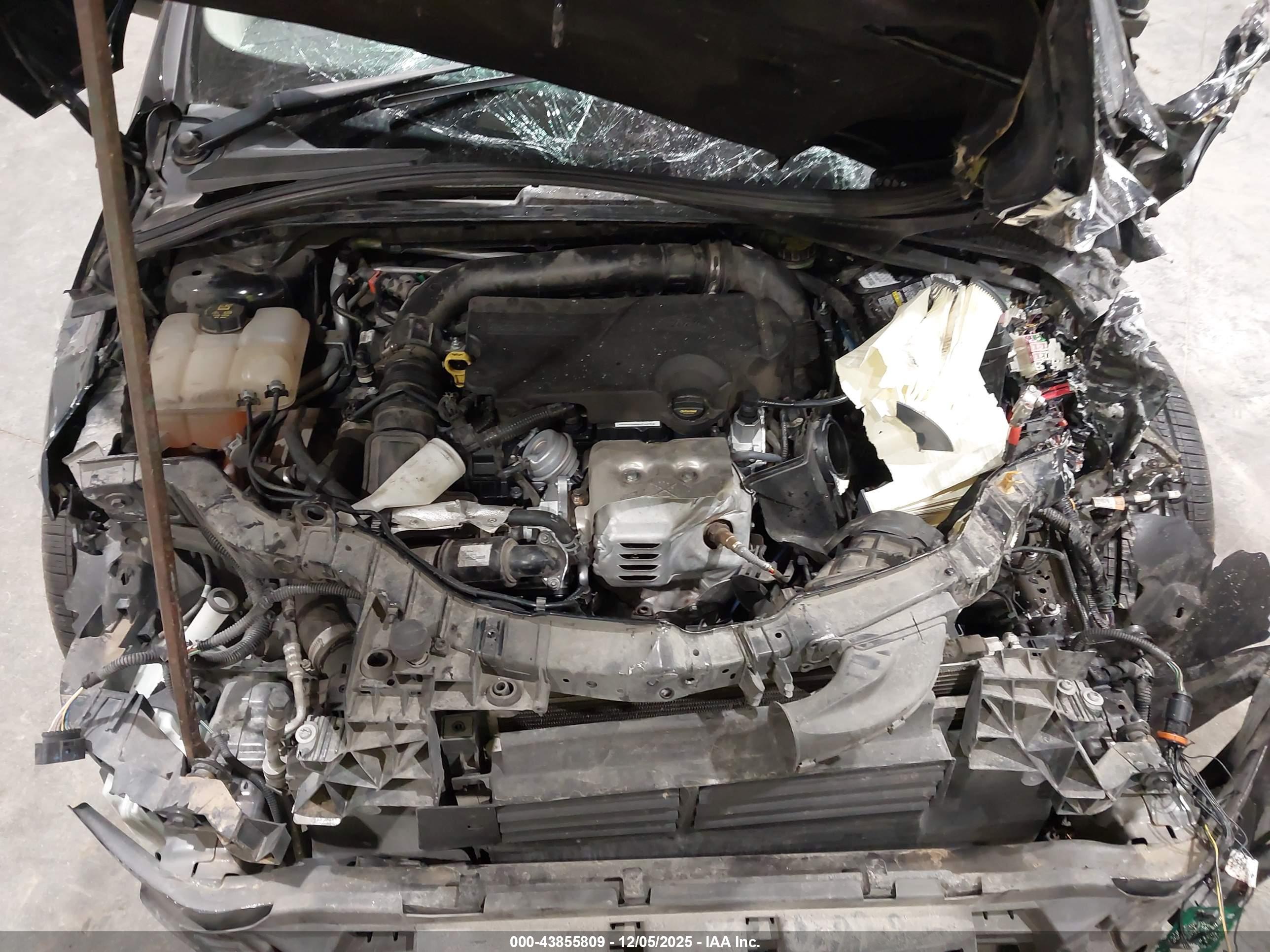 FORD FOCUS image 10