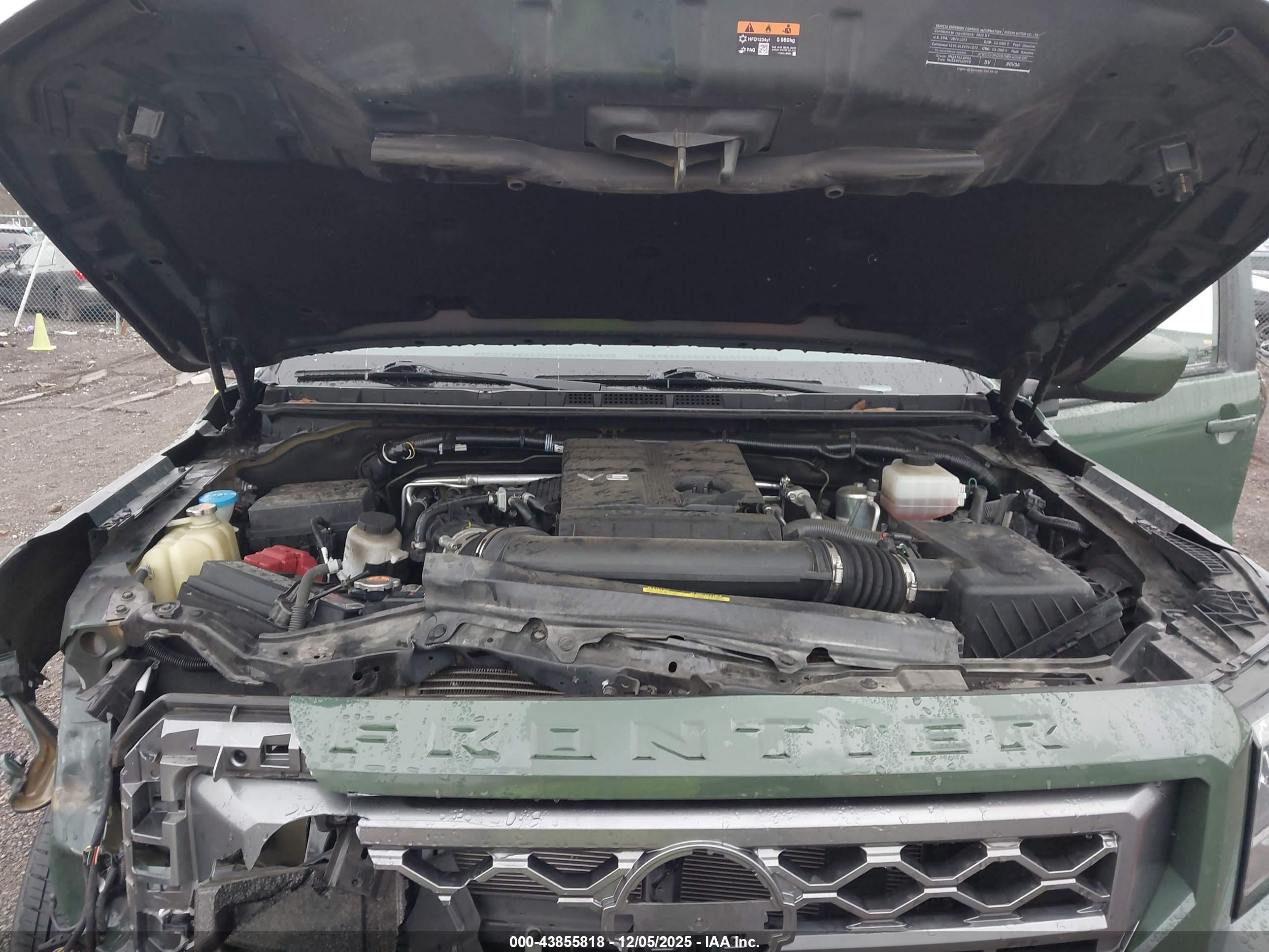 NISSAN FRONTIER image 10