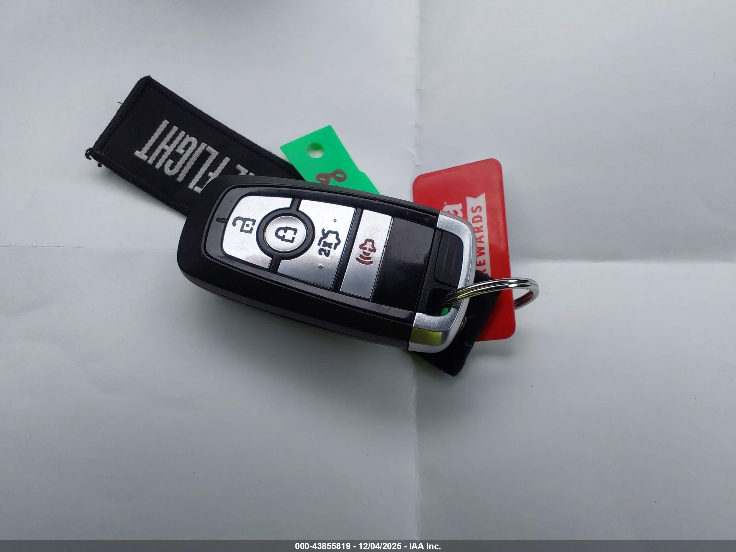 FORD MUSTANG image 11