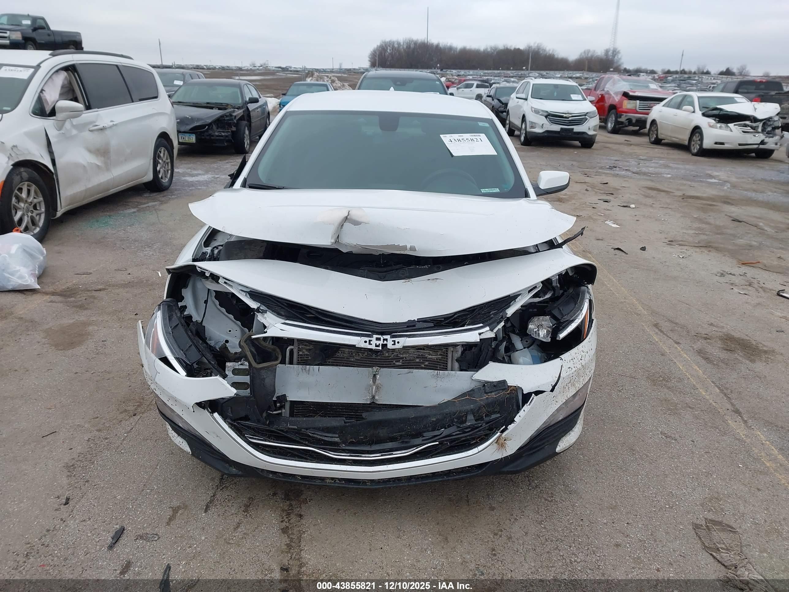 CHEVROLET MALIBU image 6