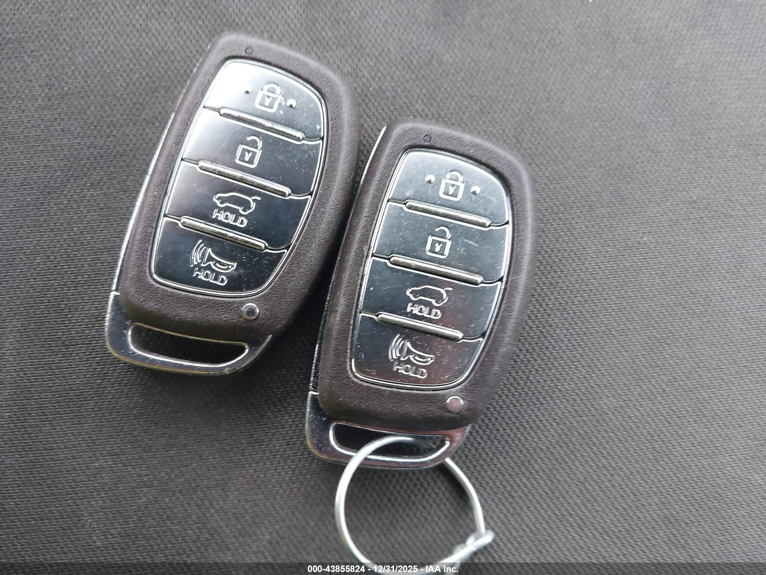 HYUNDAI IONIQ image 11