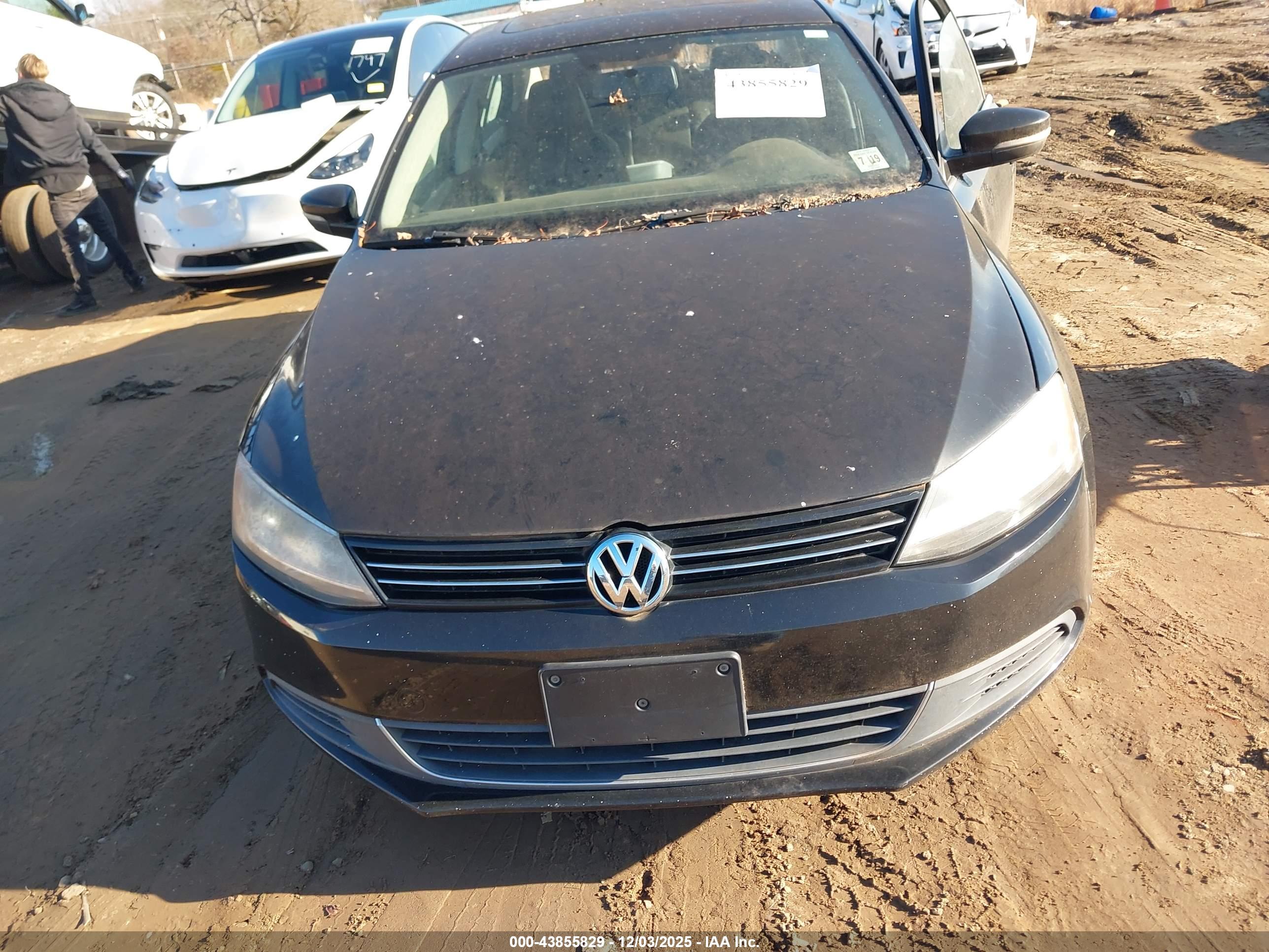 VOLKSWAGEN JETTA image 6