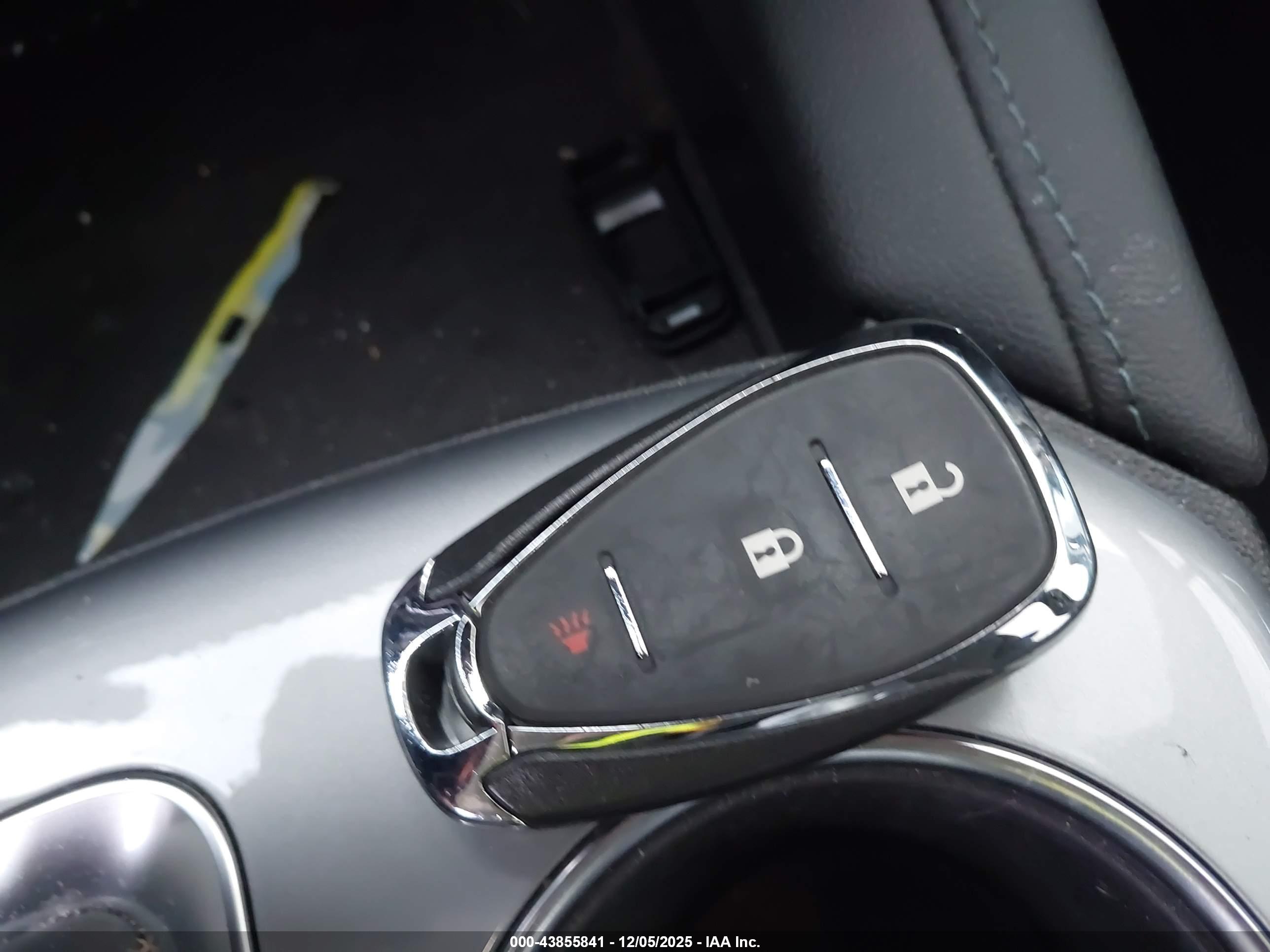 CHEVROLET BLAZER image 11