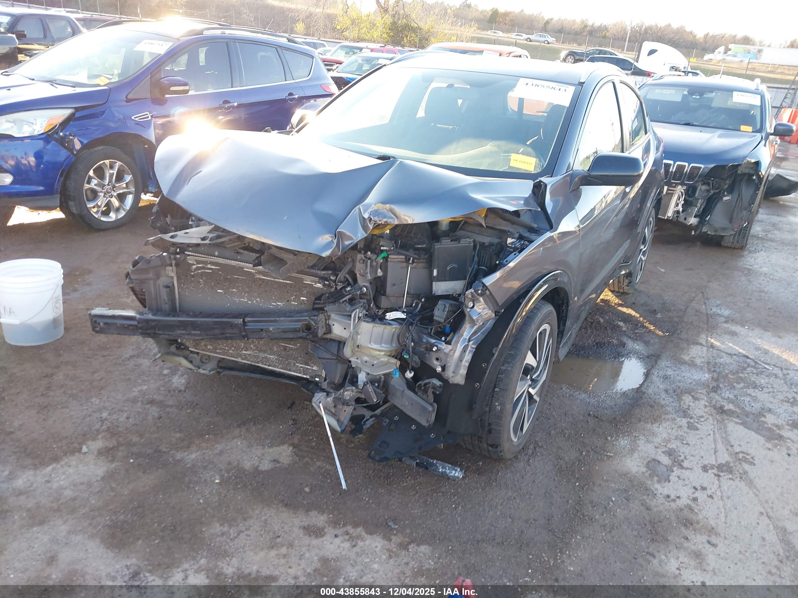 HONDA HR-V image 2