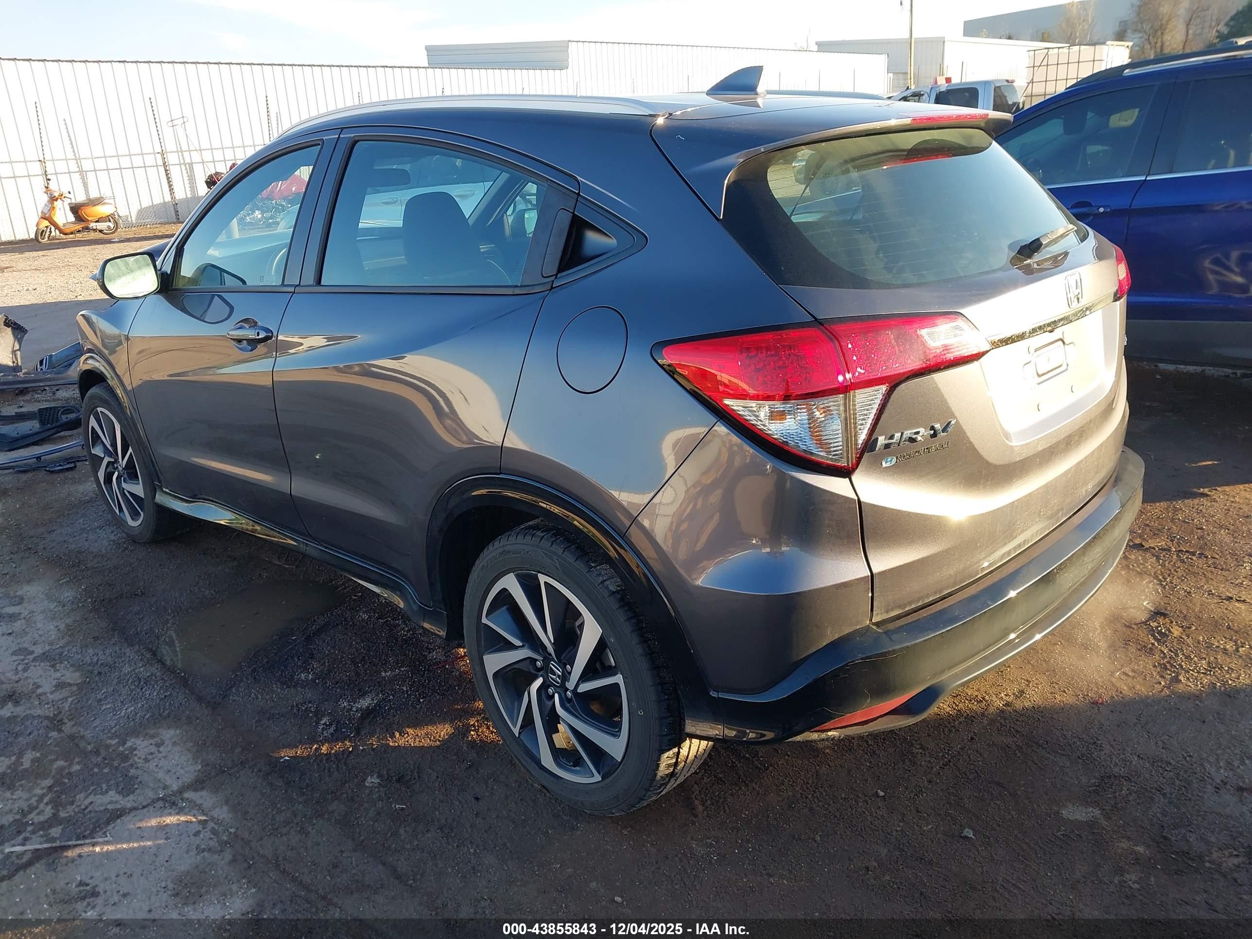 HONDA HR-V image 3