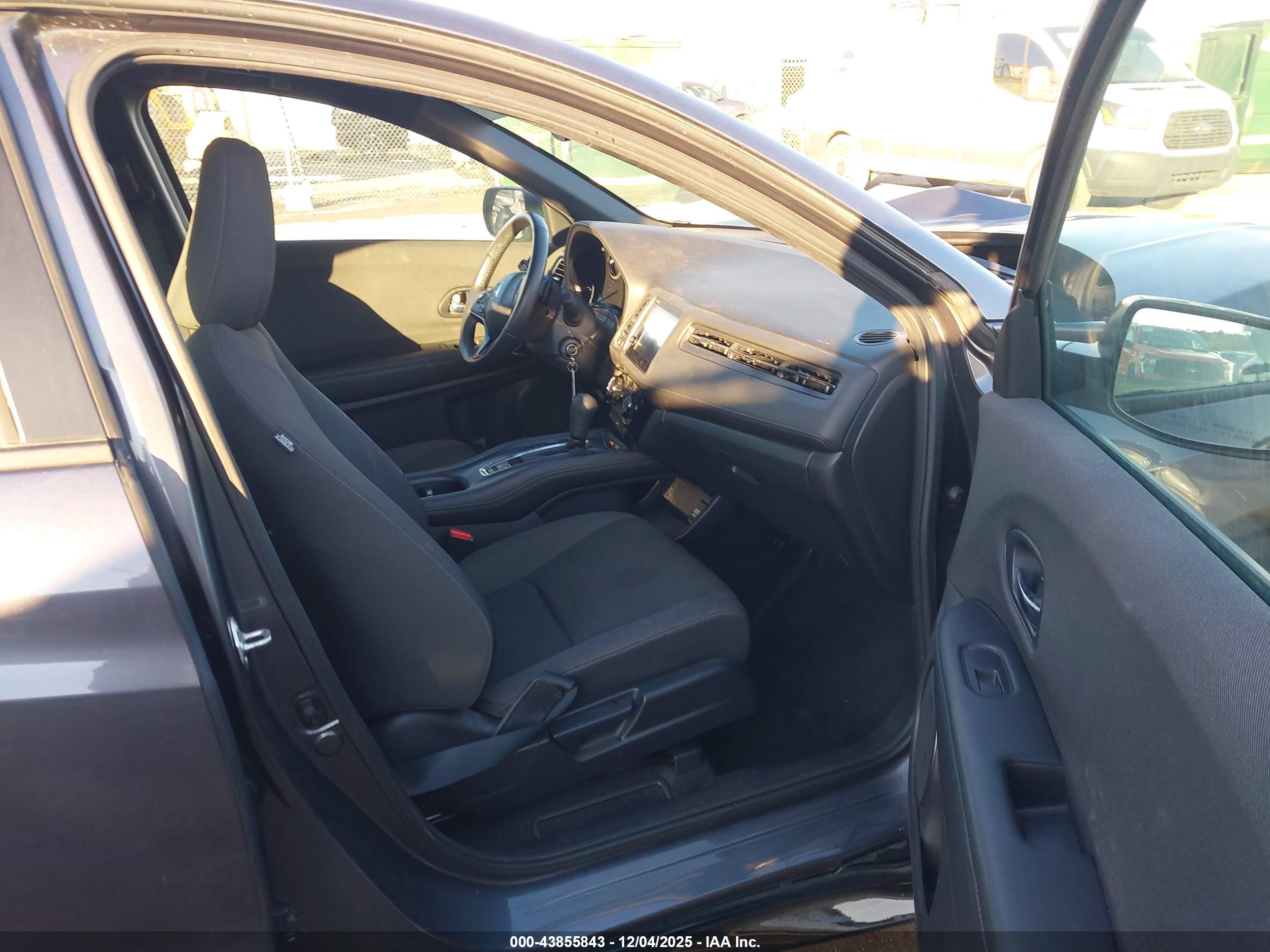 HONDA HR-V image 5