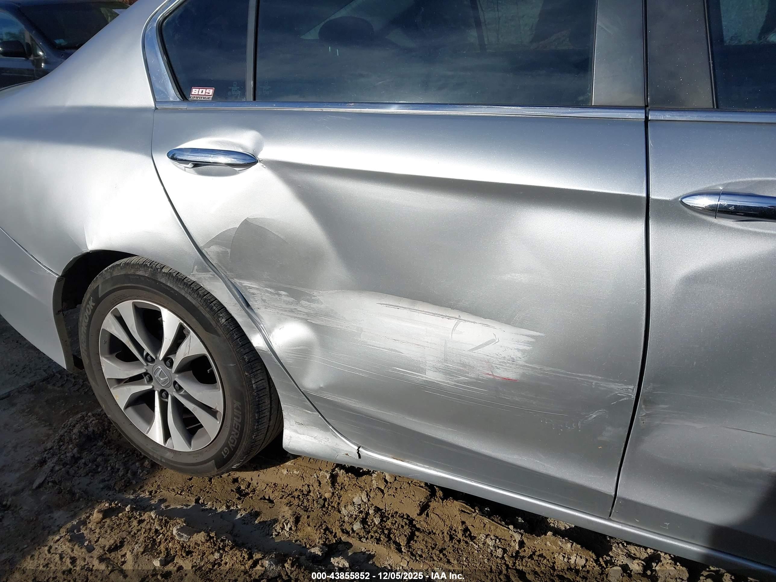 HONDA ACCORD image 6