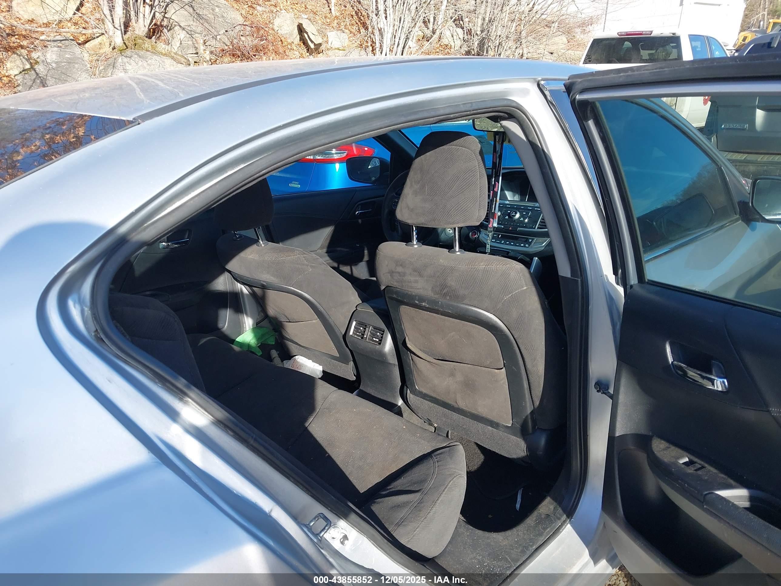 HONDA ACCORD image 8