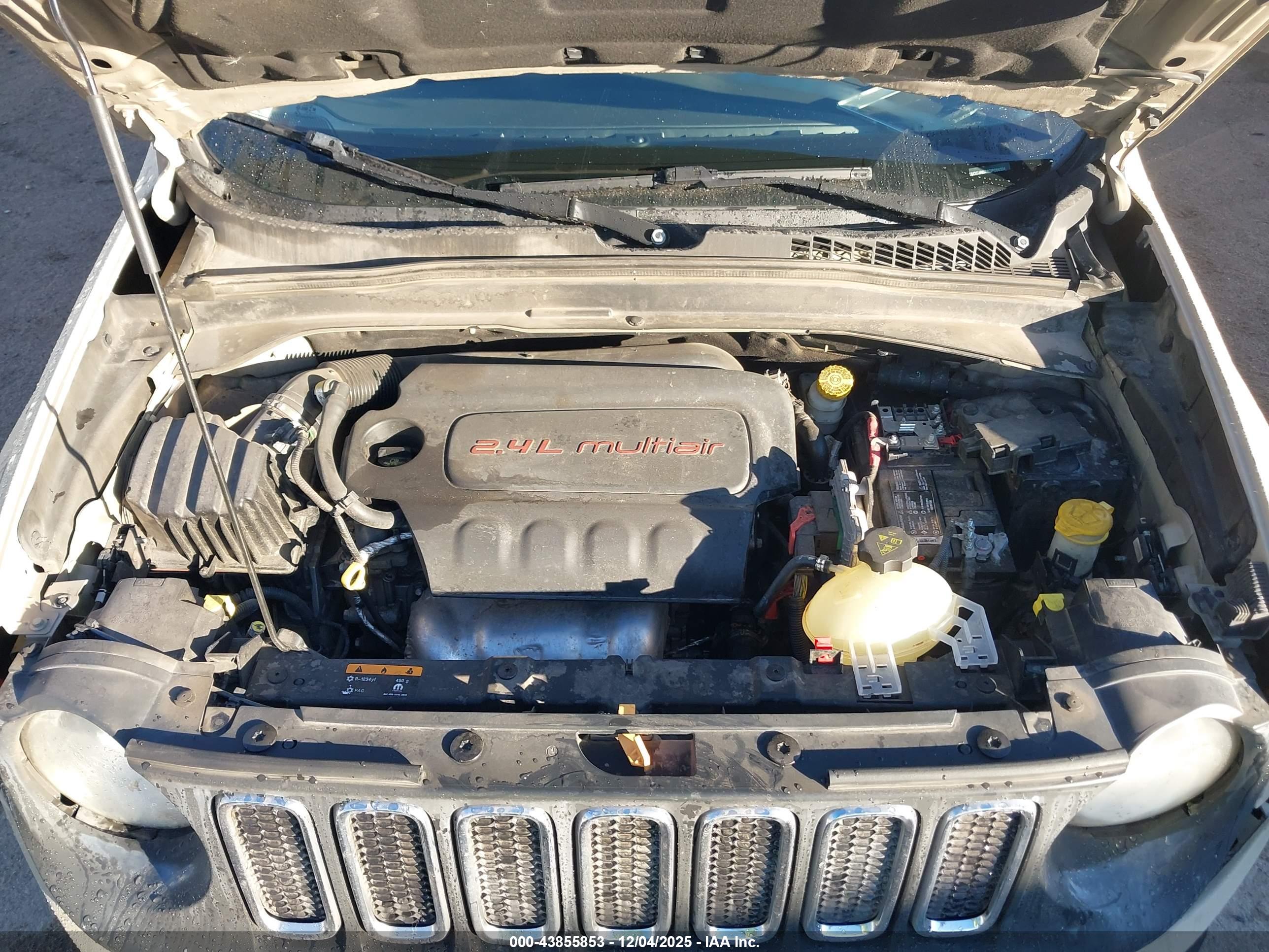 JEEP RENEGADE image 10