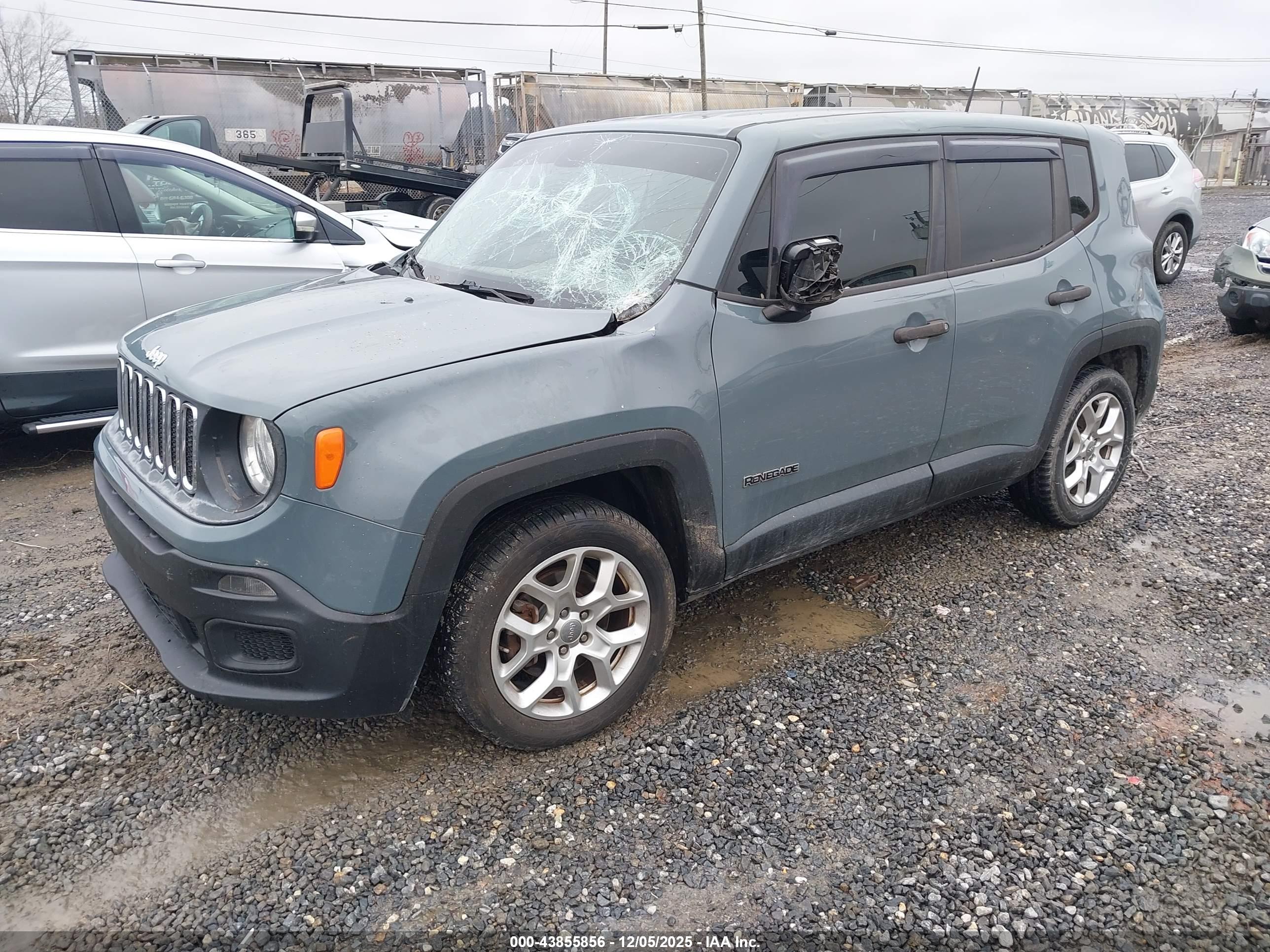 JEEP RENEGADE image 2