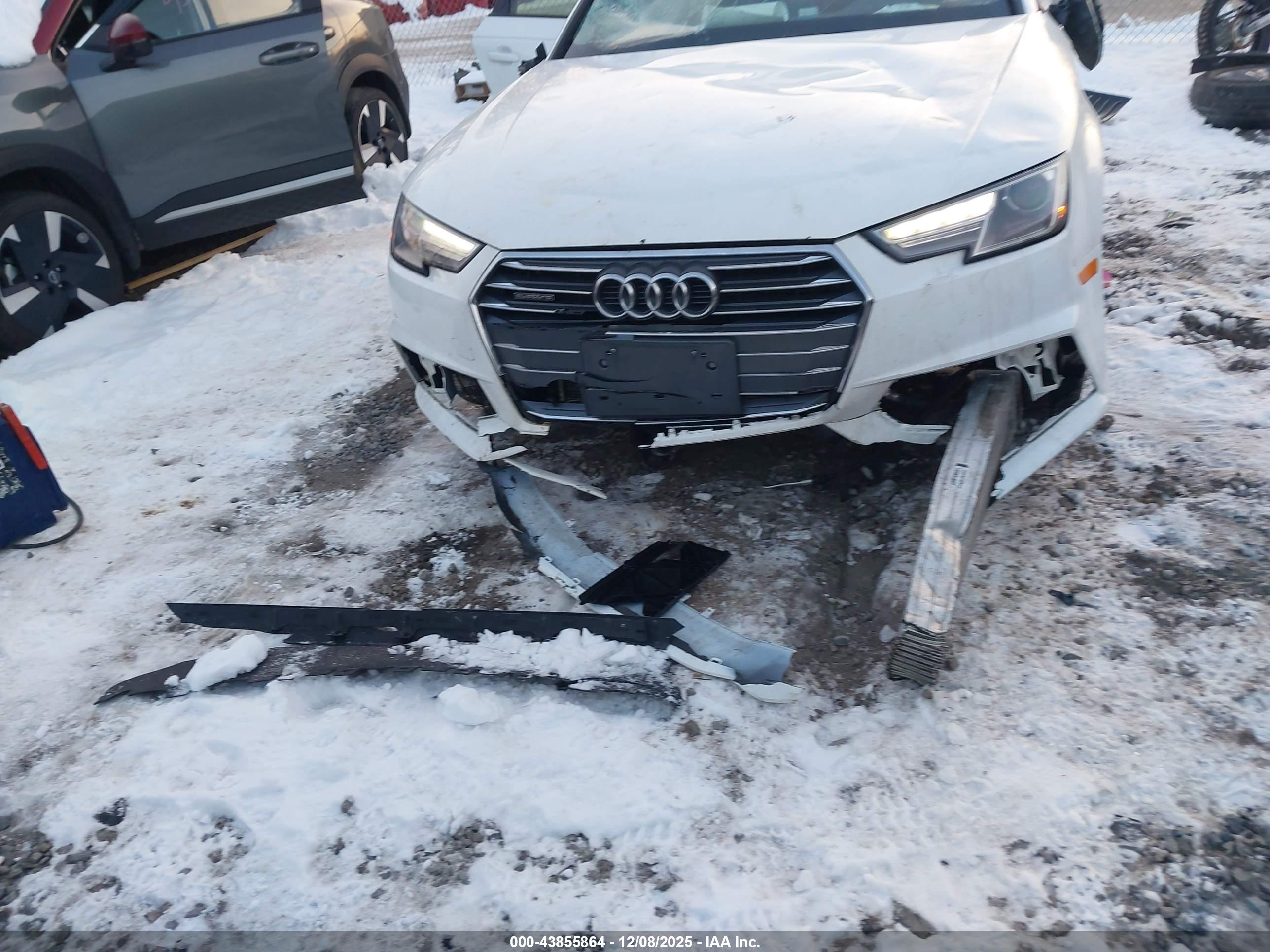 AUDI A4 image 6