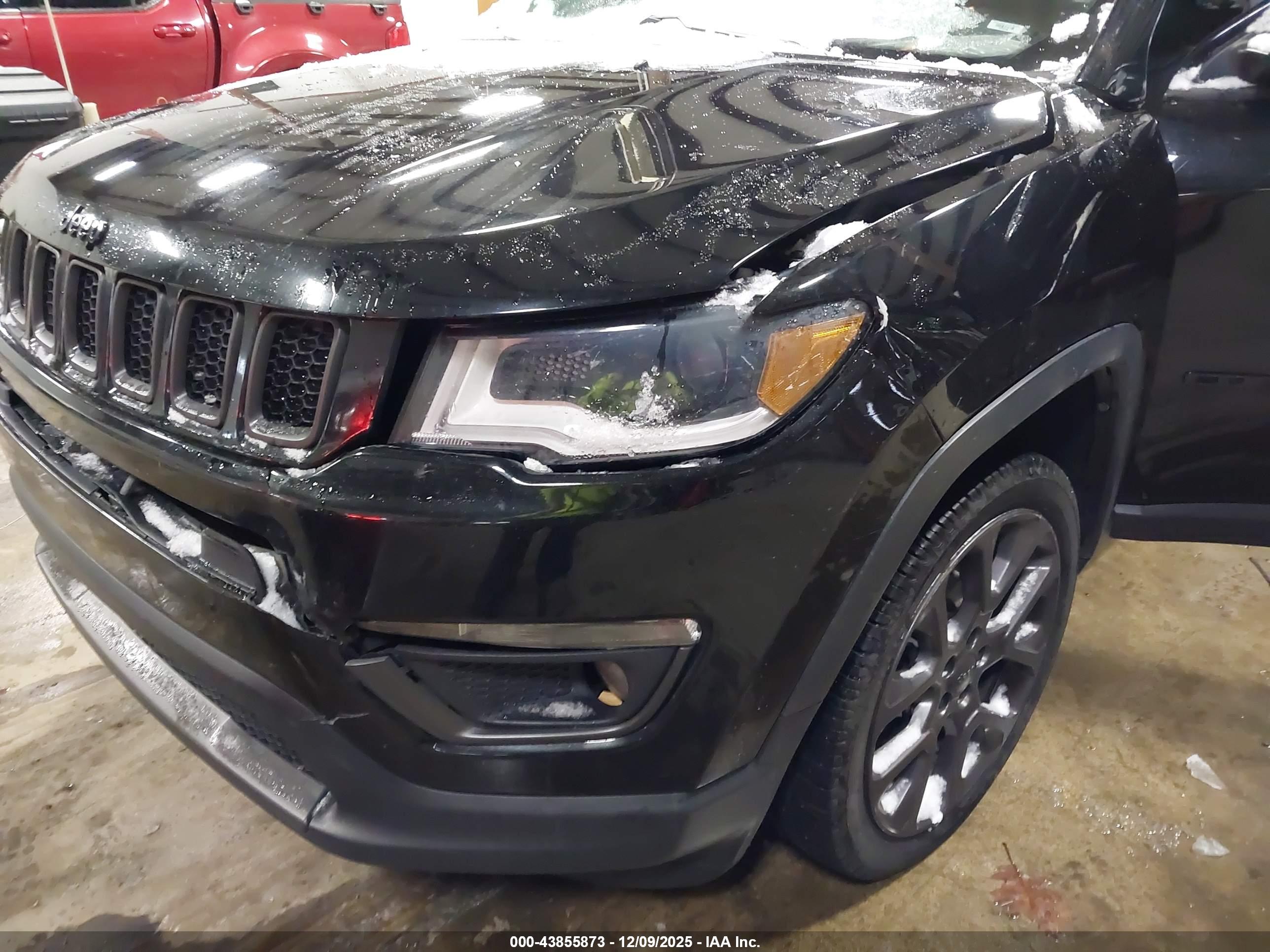 JEEP COMPASS image 6