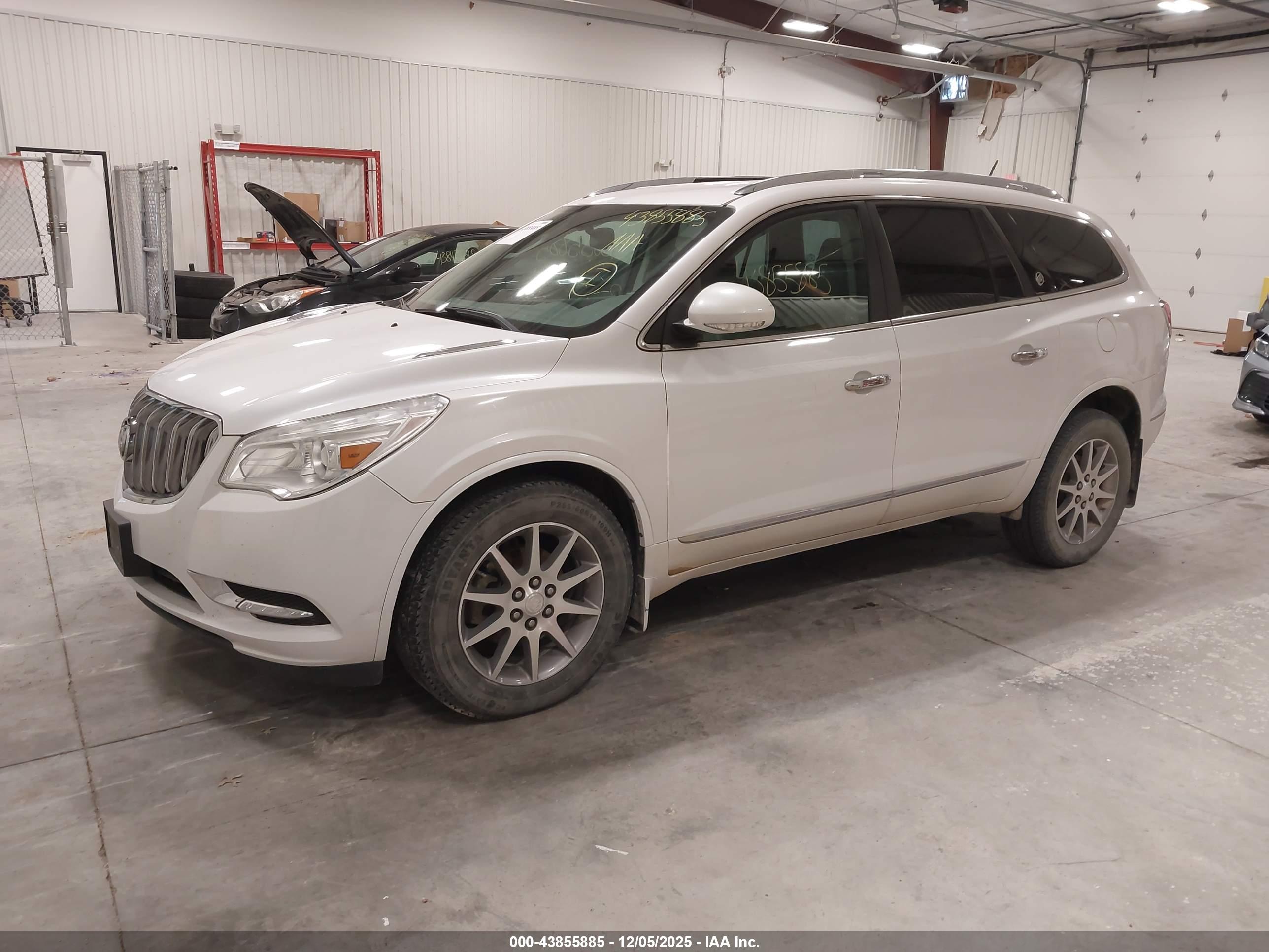 BUICK ENCLAVE image 2