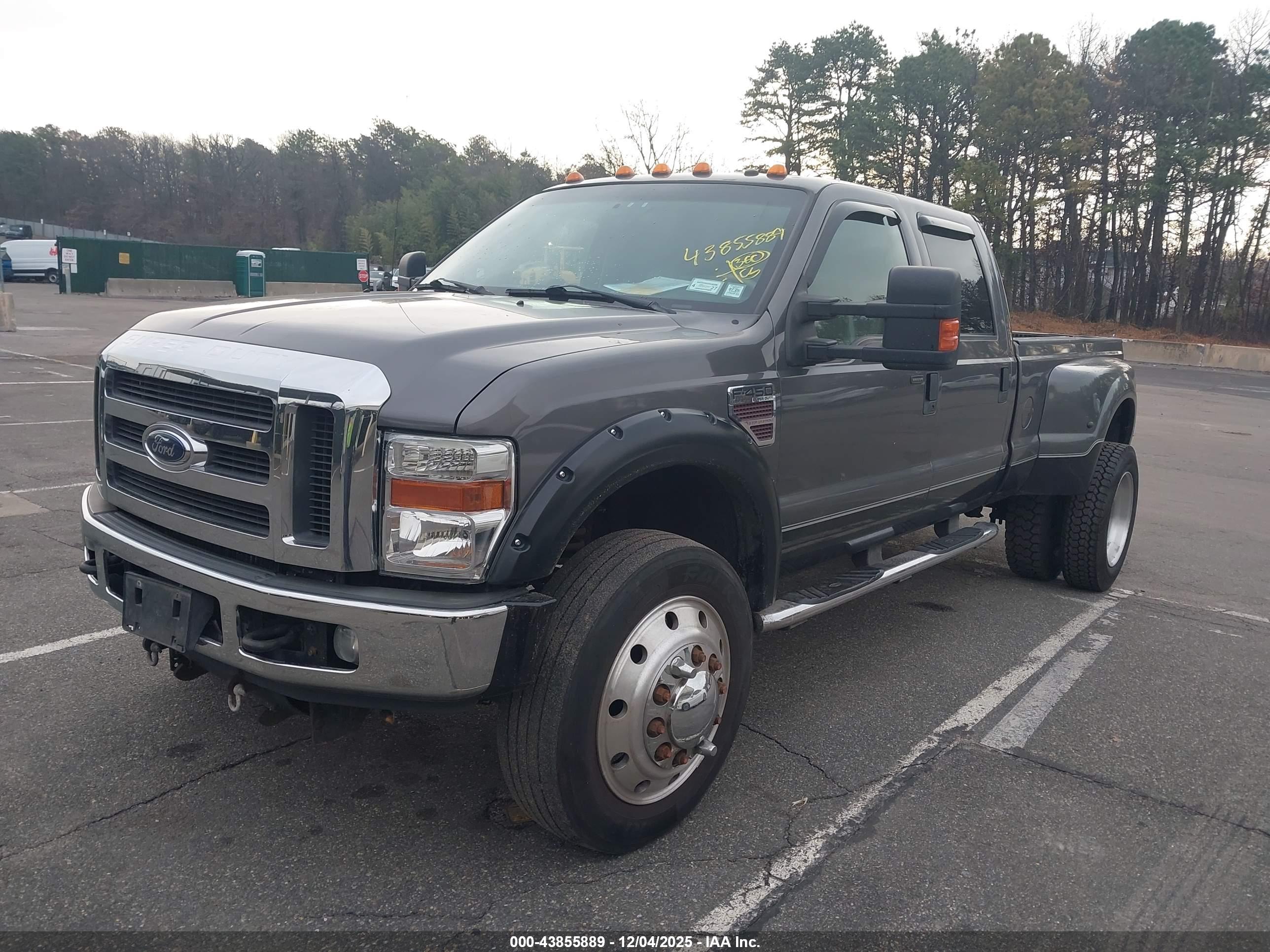 FORD F-450 image 2