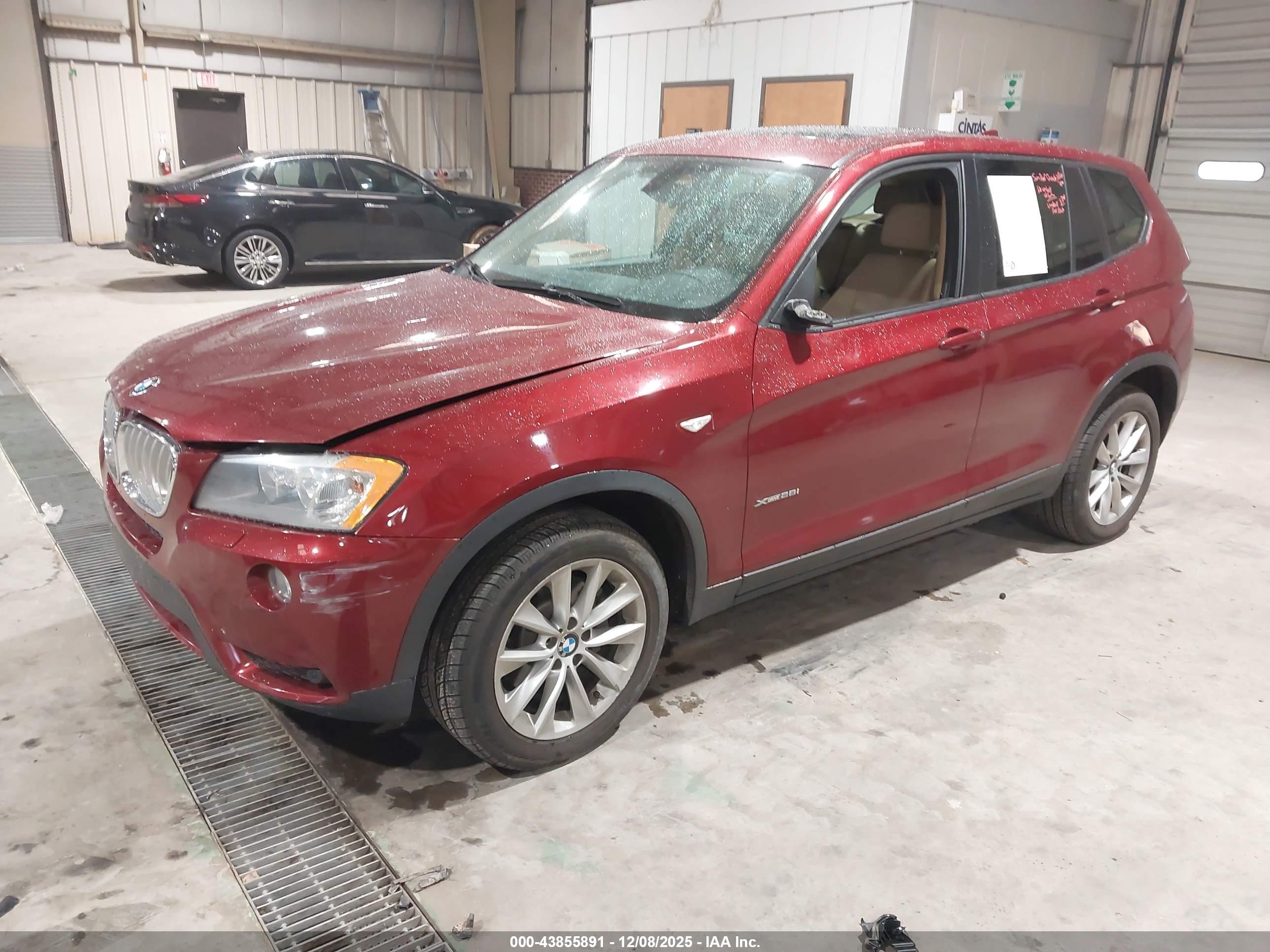 BMW X3 image 2
