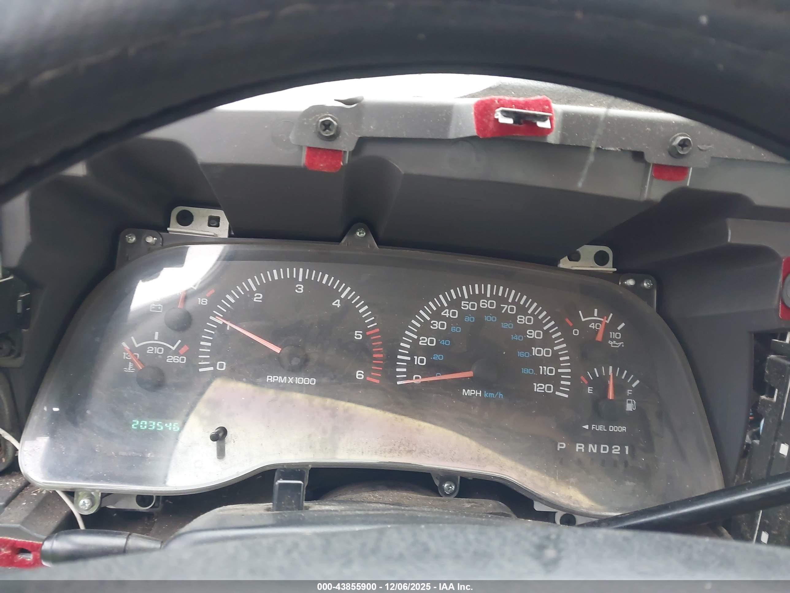 DODGE RAM image 7