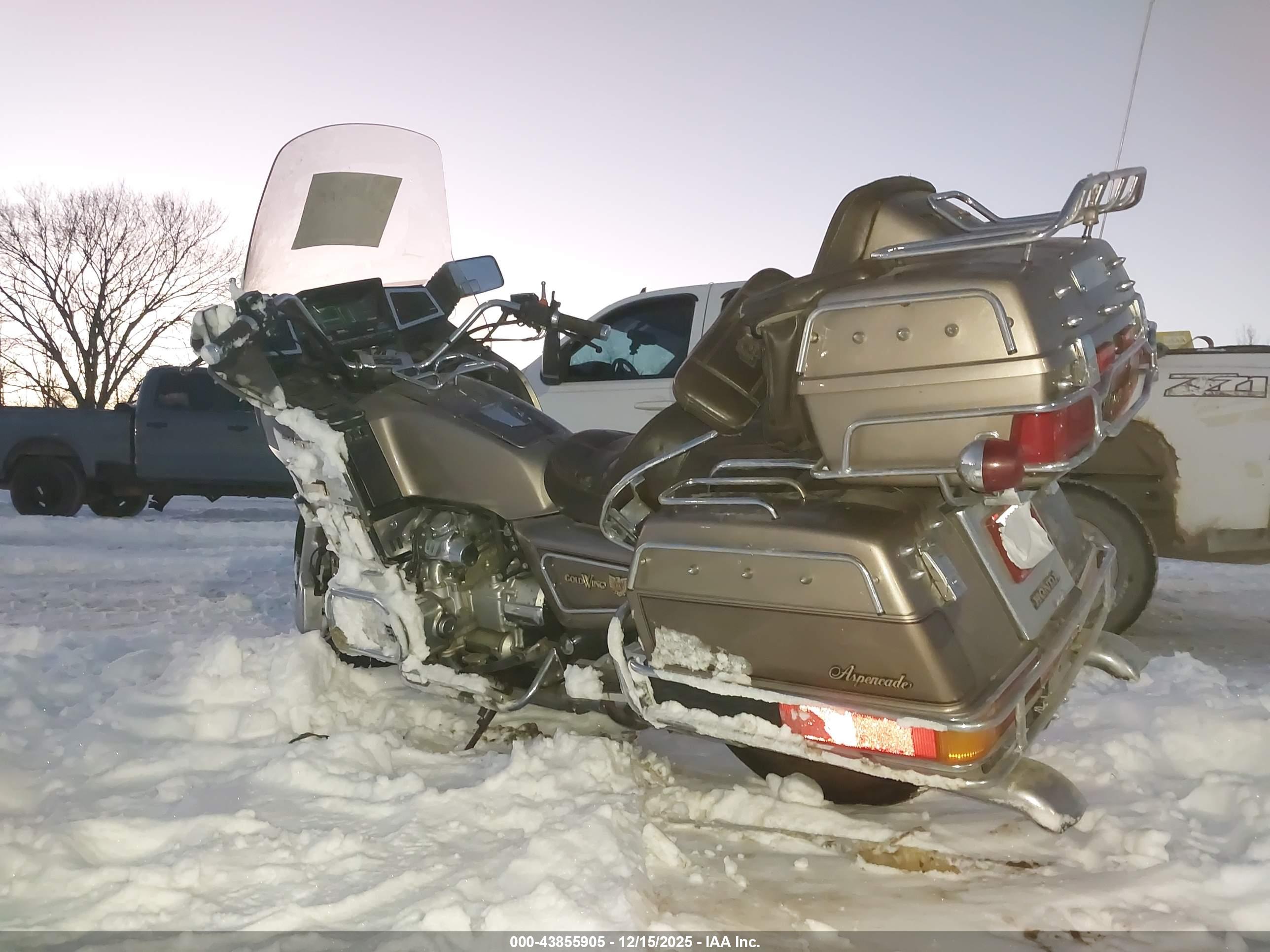 HONDA GL1200 image 3