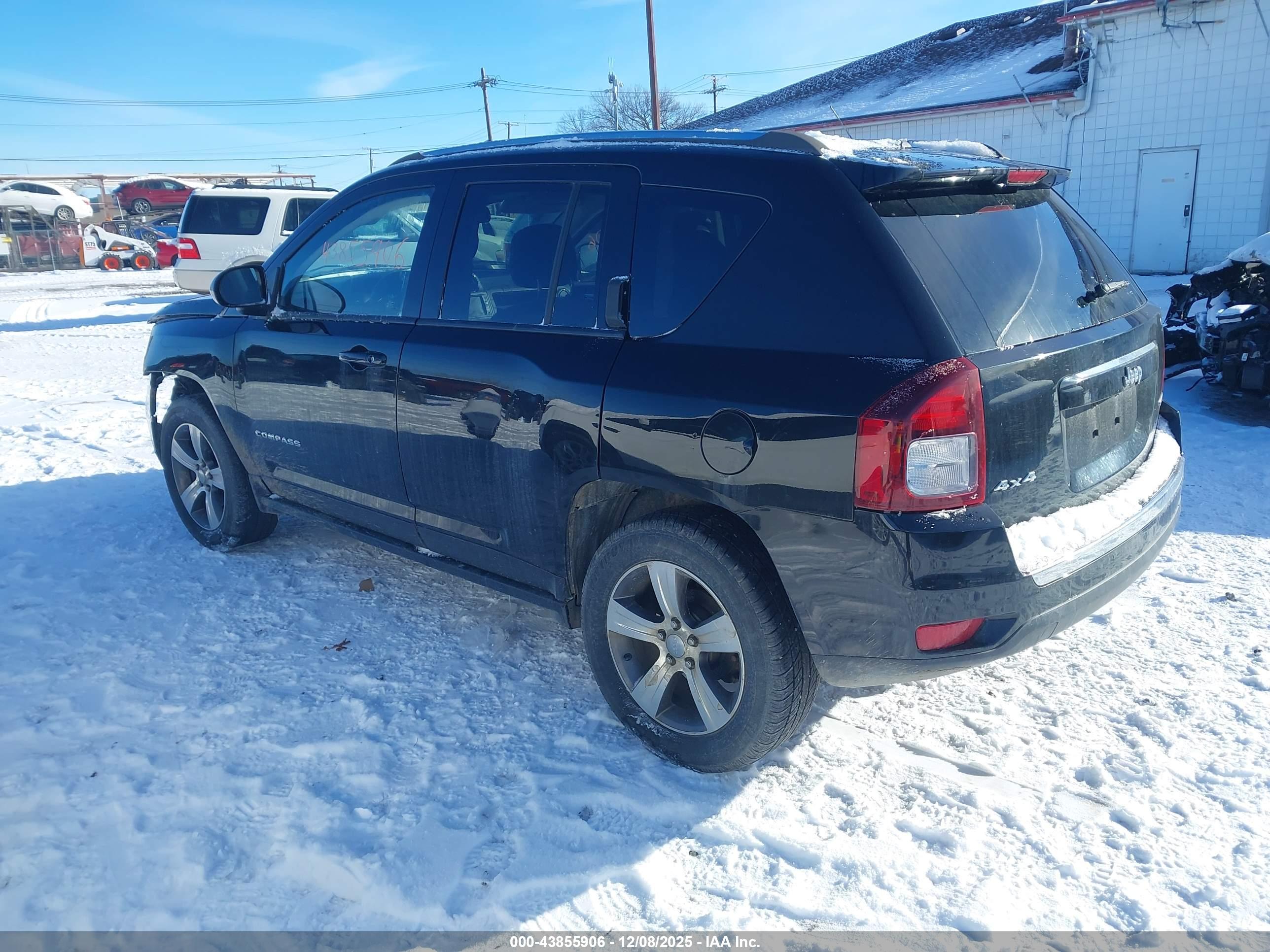 JEEP COMPASS image 3