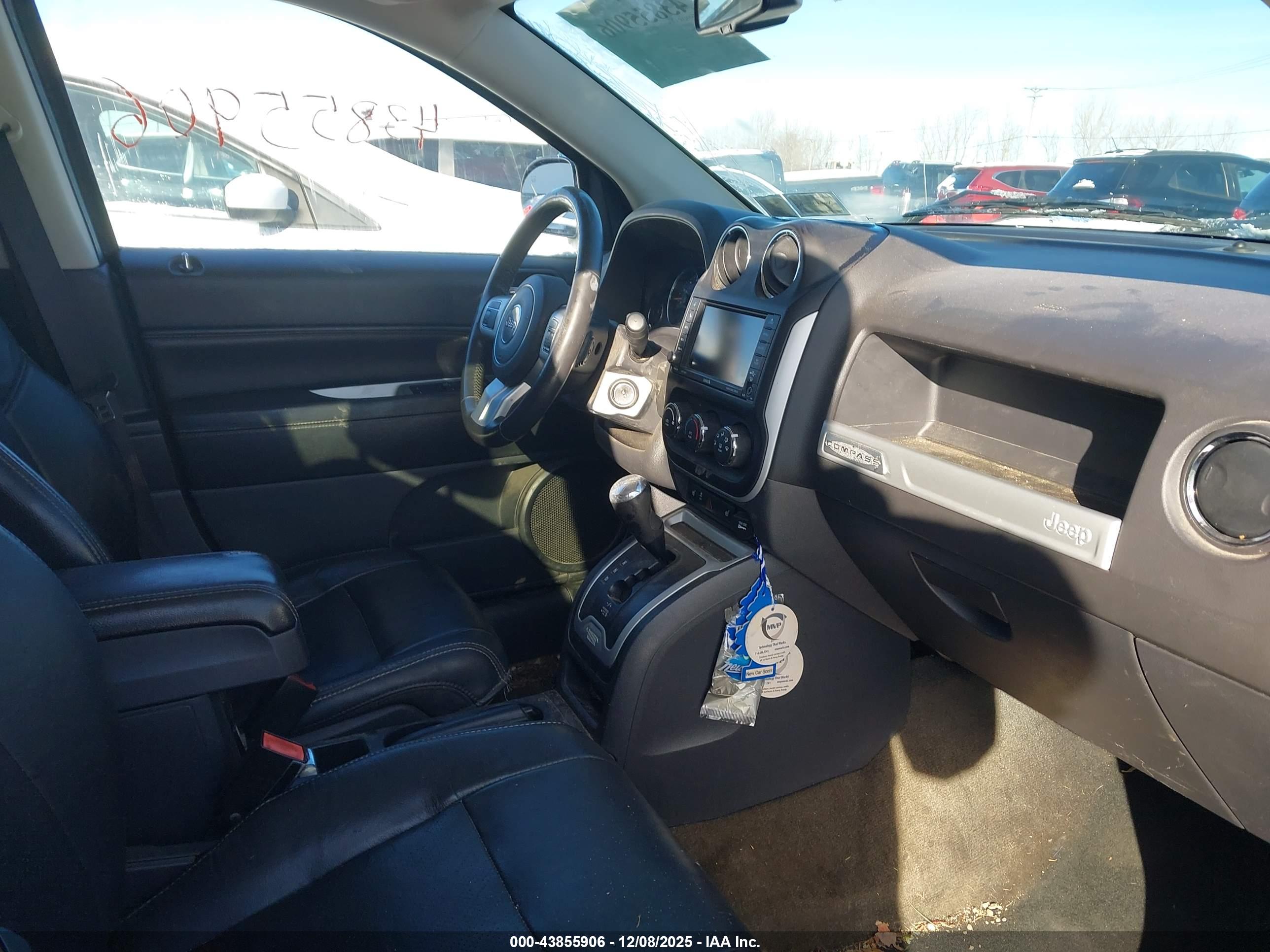 JEEP COMPASS image 5