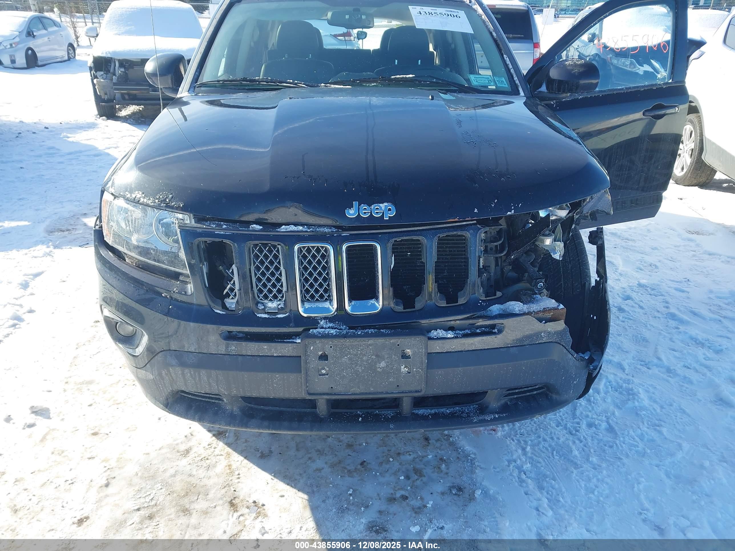 JEEP COMPASS image 6