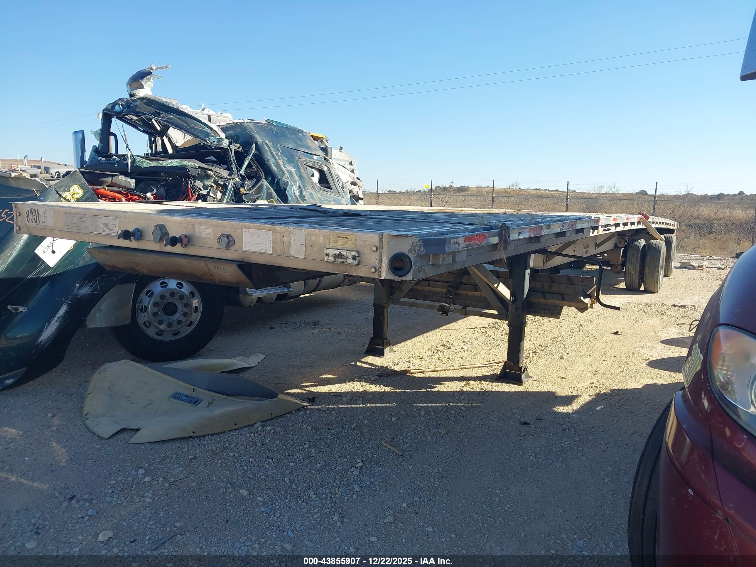 REITNOUER FLATBED image 2