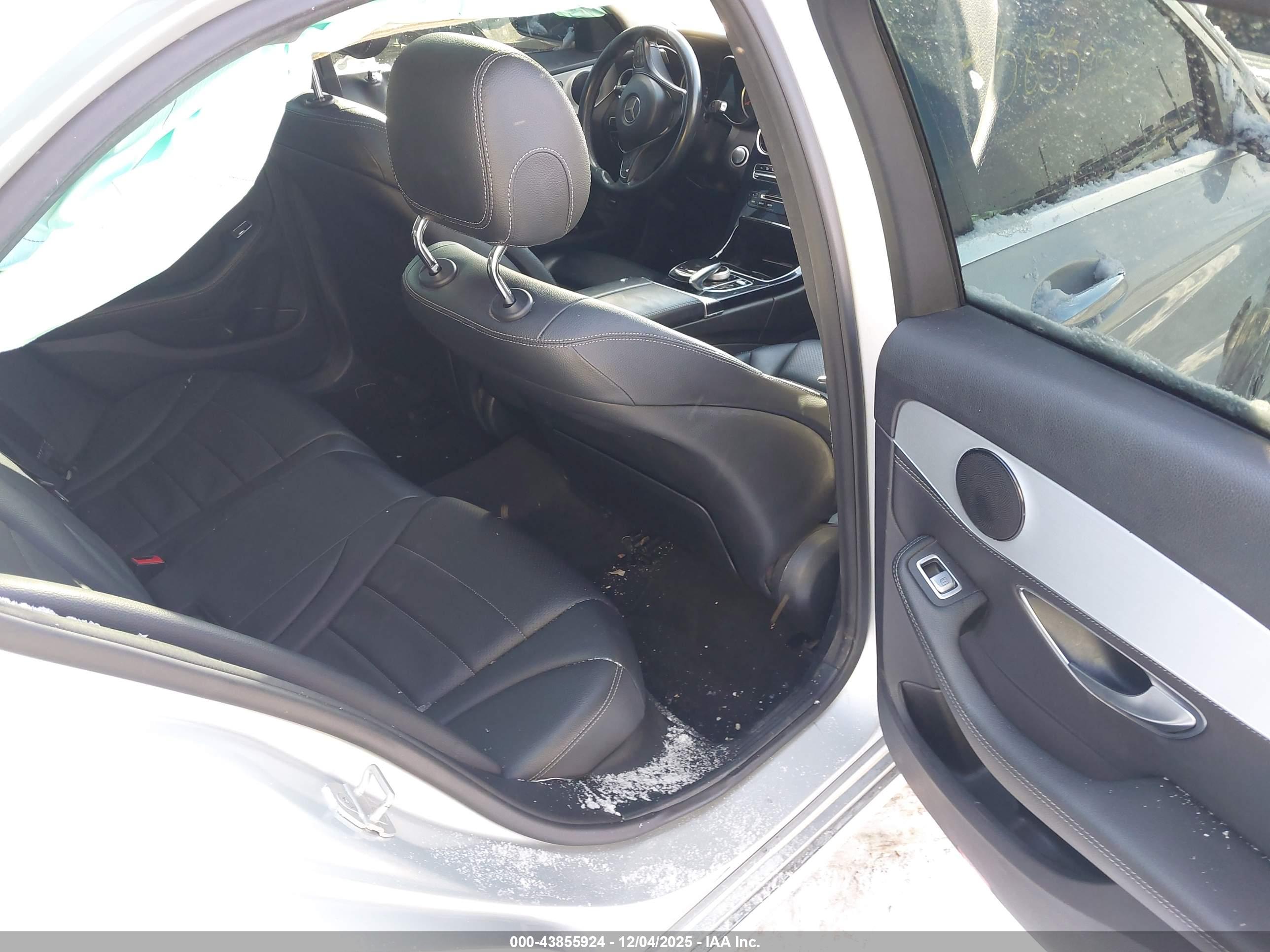 MERCEDES-BENZ C image 8