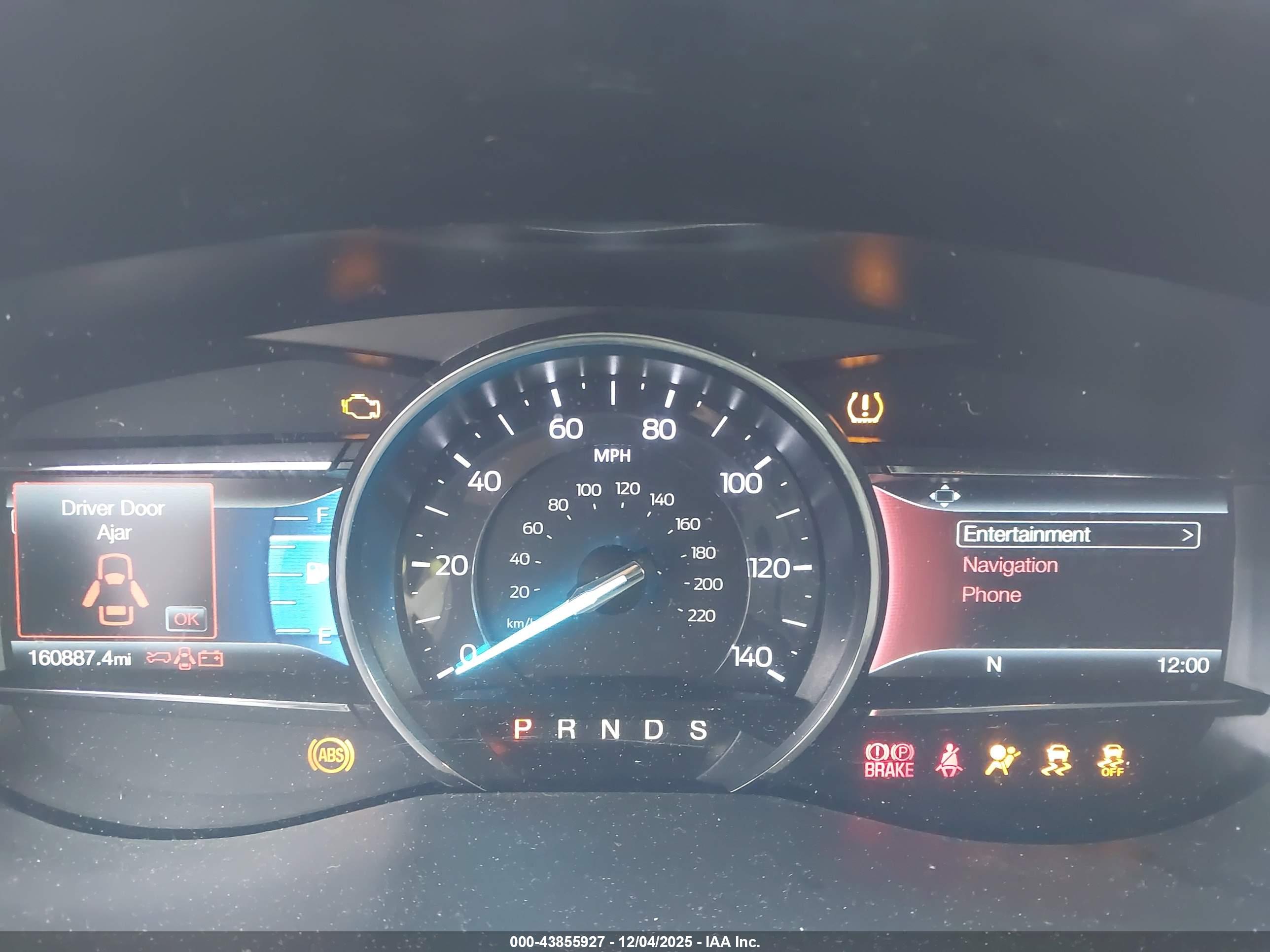 FORD EXPLORER image 7