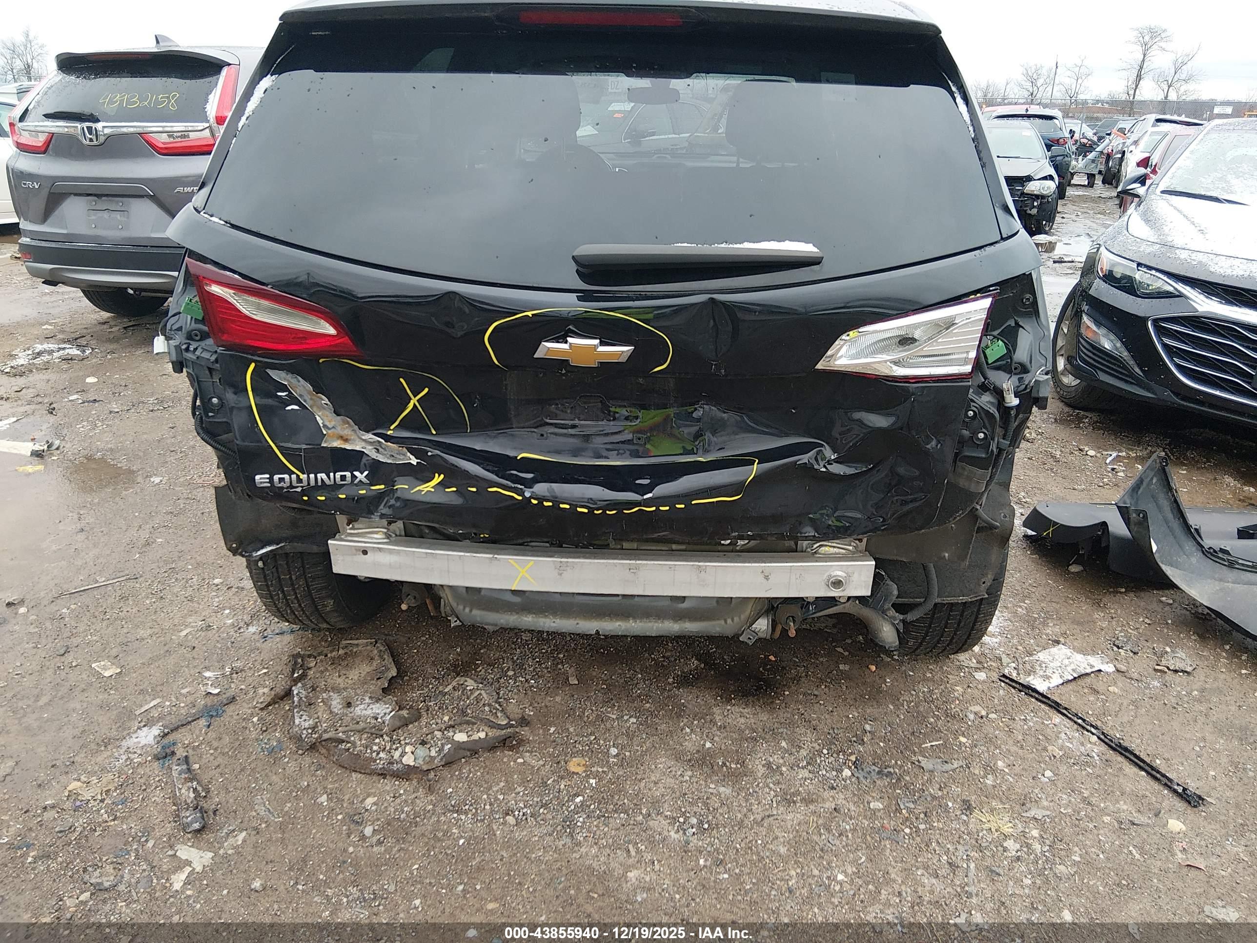CHEVROLET EQUINOX image 6