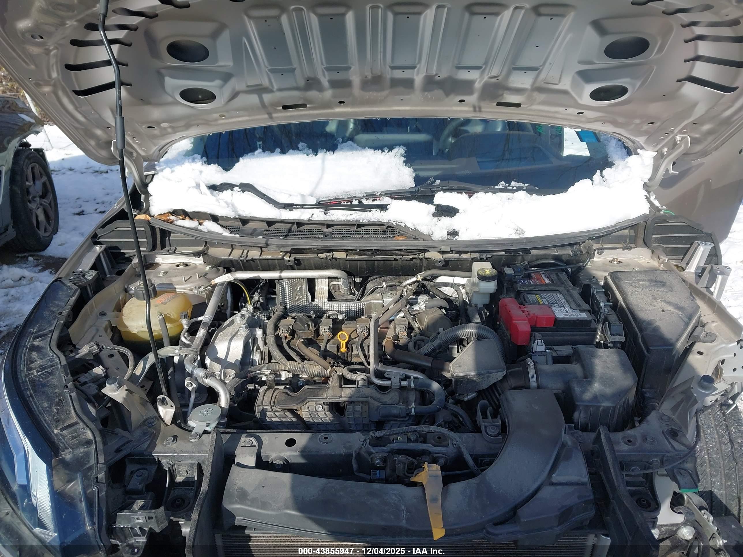 NISSAN ROGUE image 10
